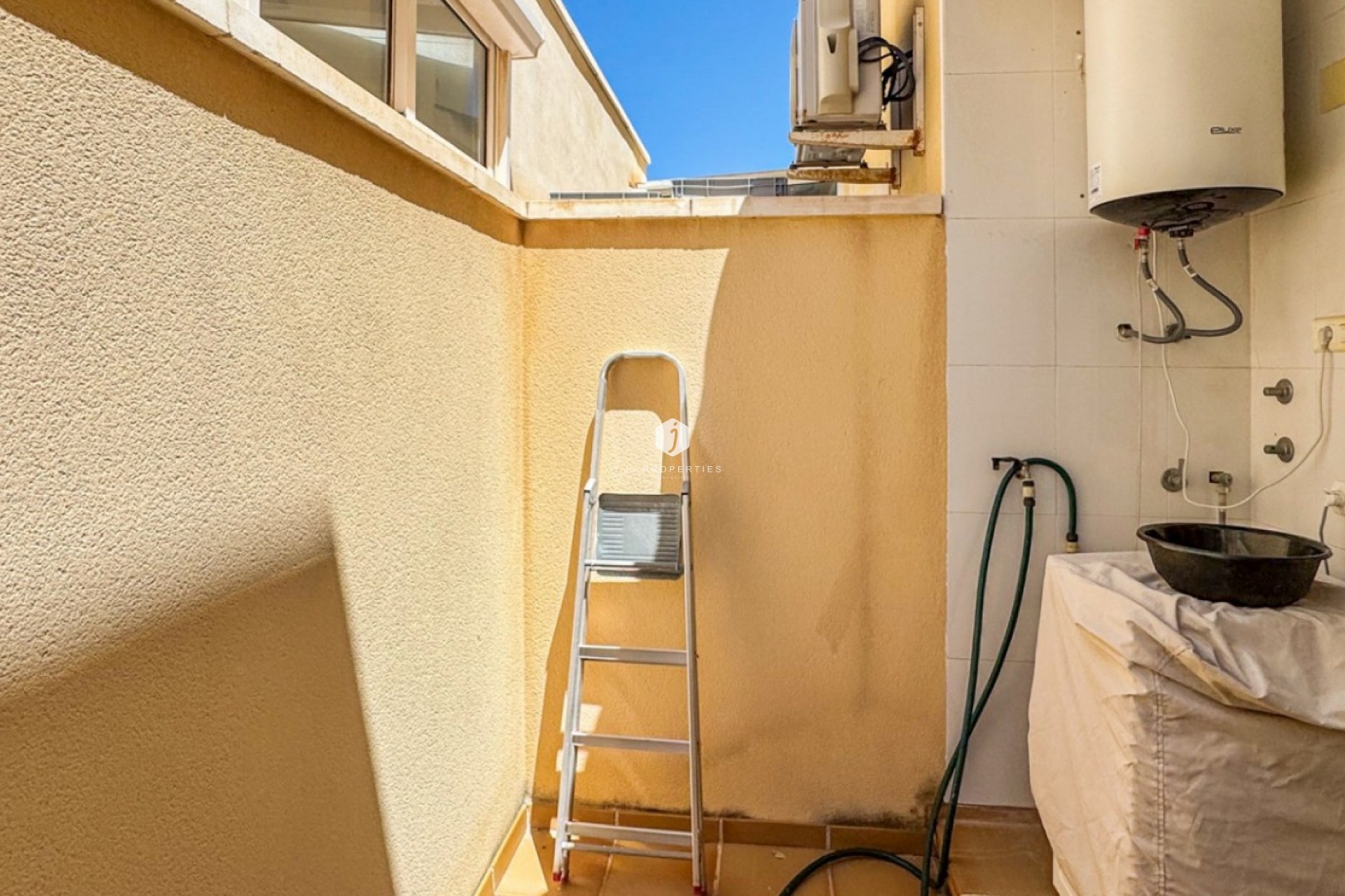 Segunda mano - Chalet -
Torrevieja - Costa Blanca