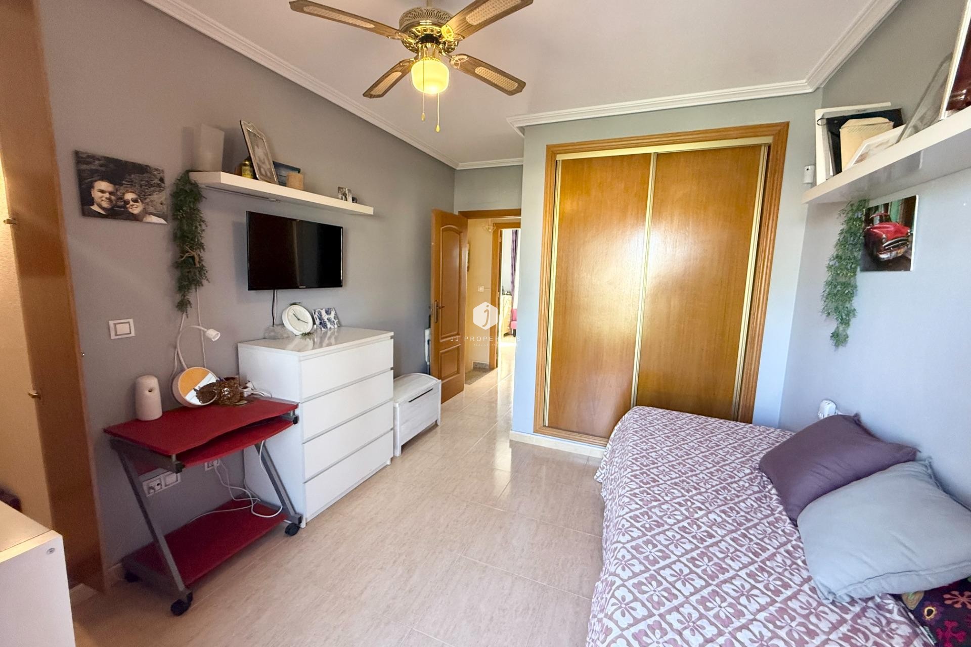 Segunda mano - Chalet -
Torrevieja - El Limonar