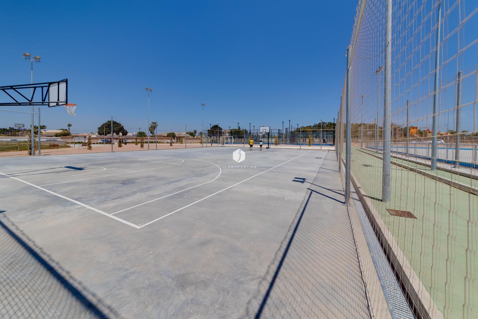 Segunda mano - Chalet -
Torrevieja - La Siesta - El Salado - Torreta