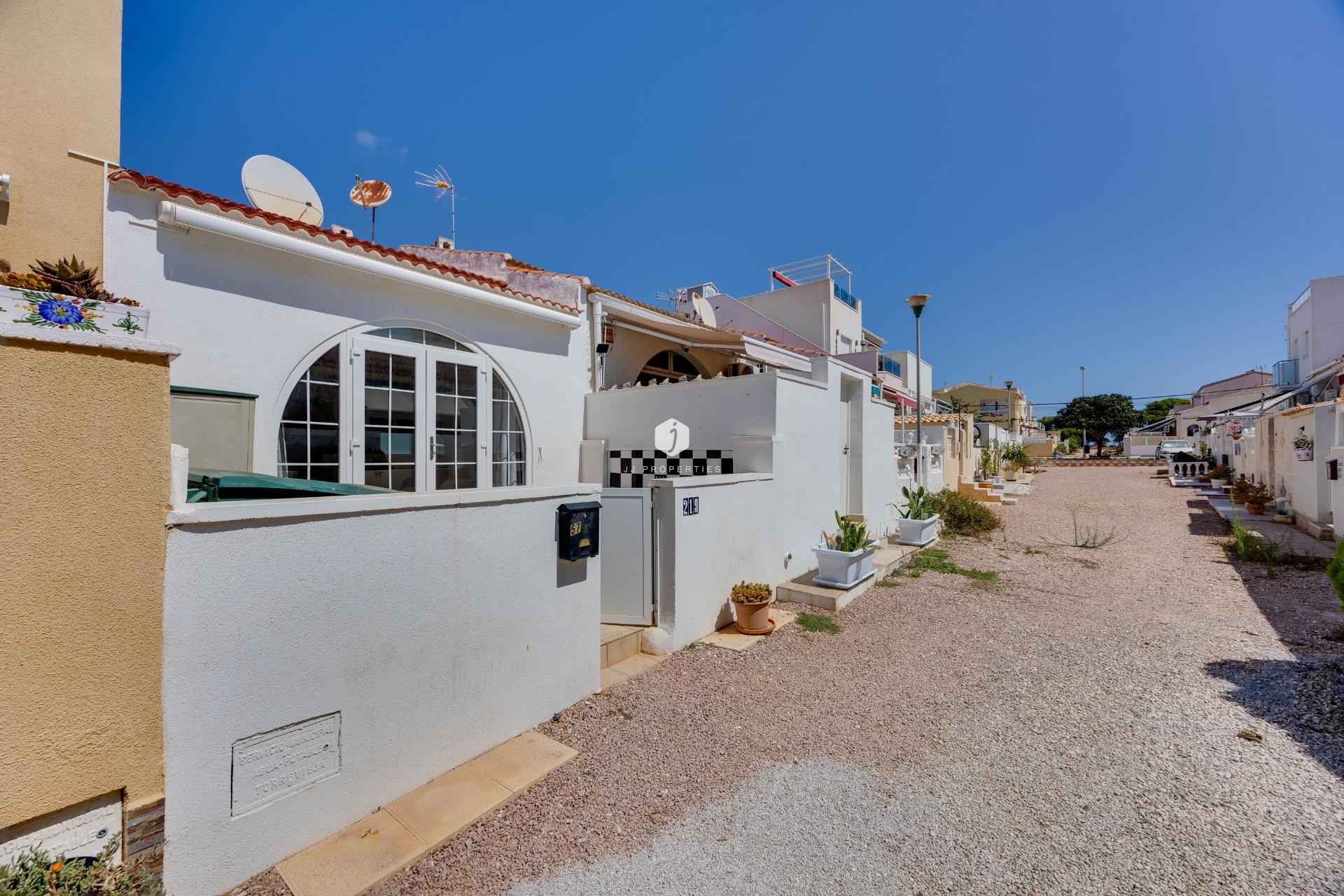 Segunda mano - Chalet -
Torrevieja - La Siesta - El Salado - Torreta
