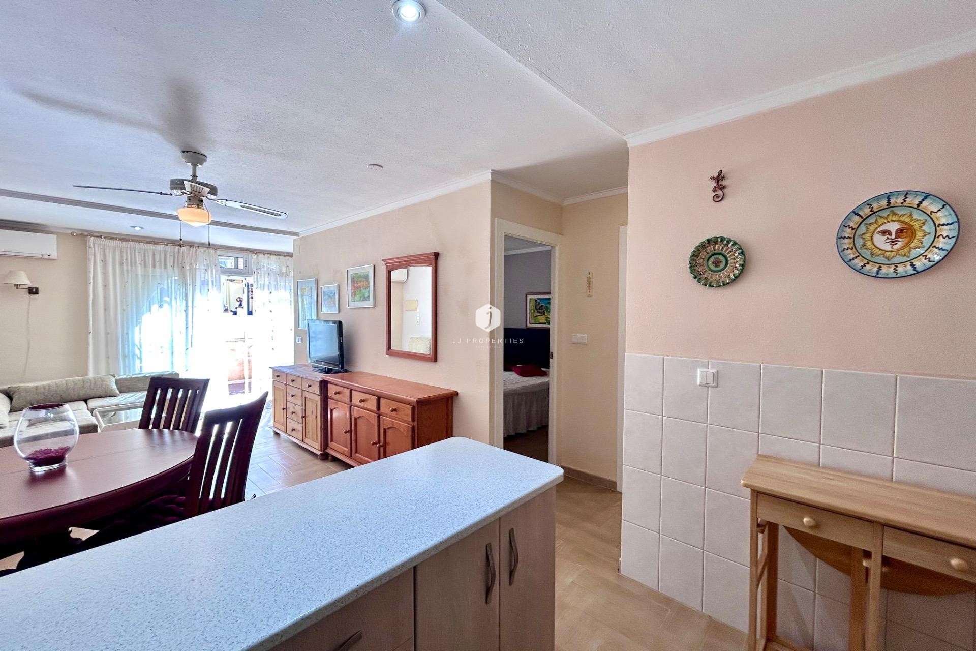 Segunda mano - Chalet -
Torrevieja - La Siesta - El Salado - Torreta