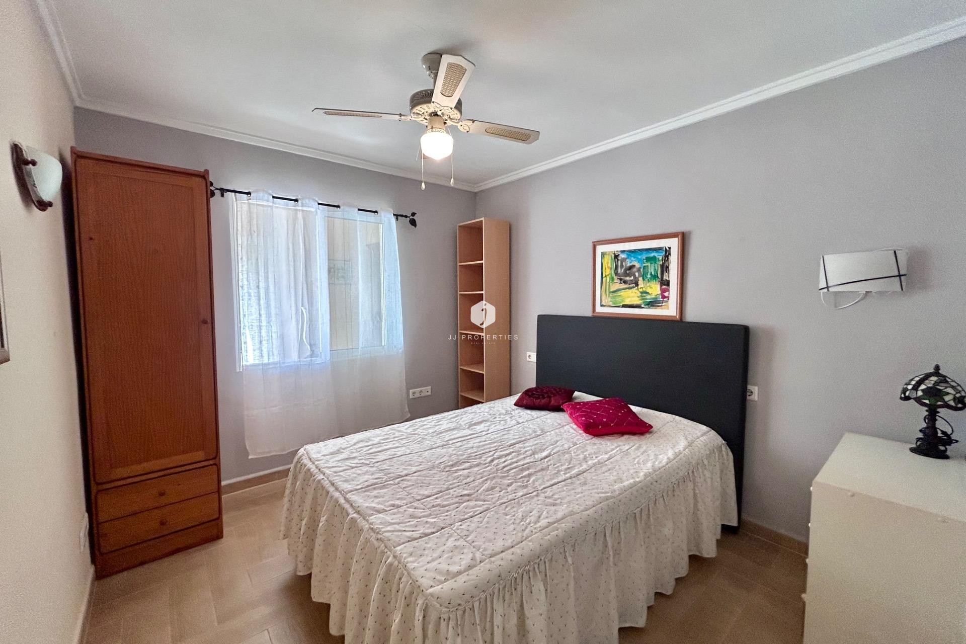 Segunda mano - Chalet -
Torrevieja - La Siesta - El Salado - Torreta