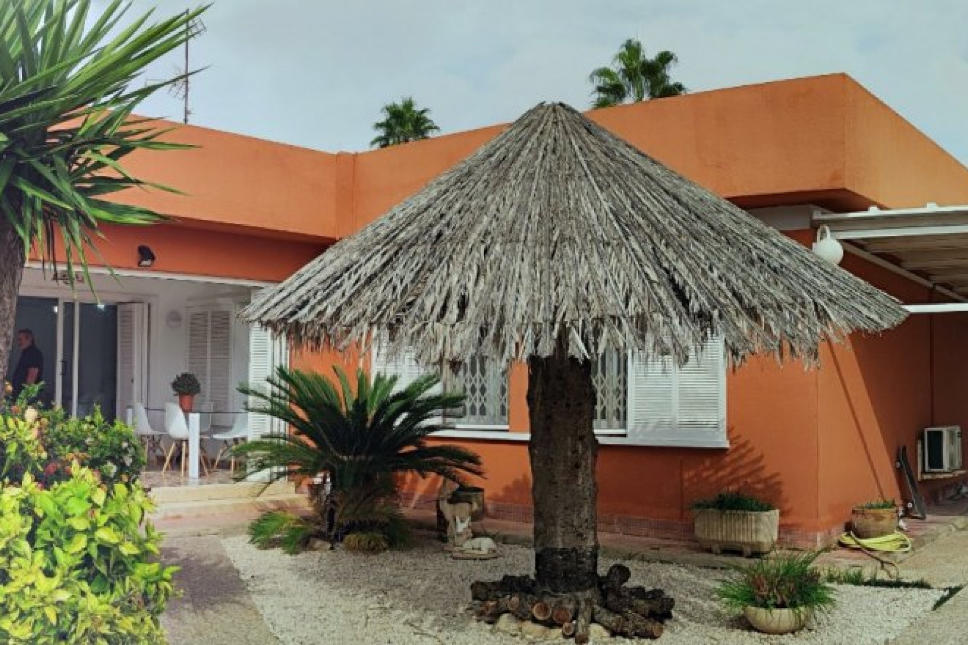 Segunda mano - Chalet -
Torrevieja - La veleta