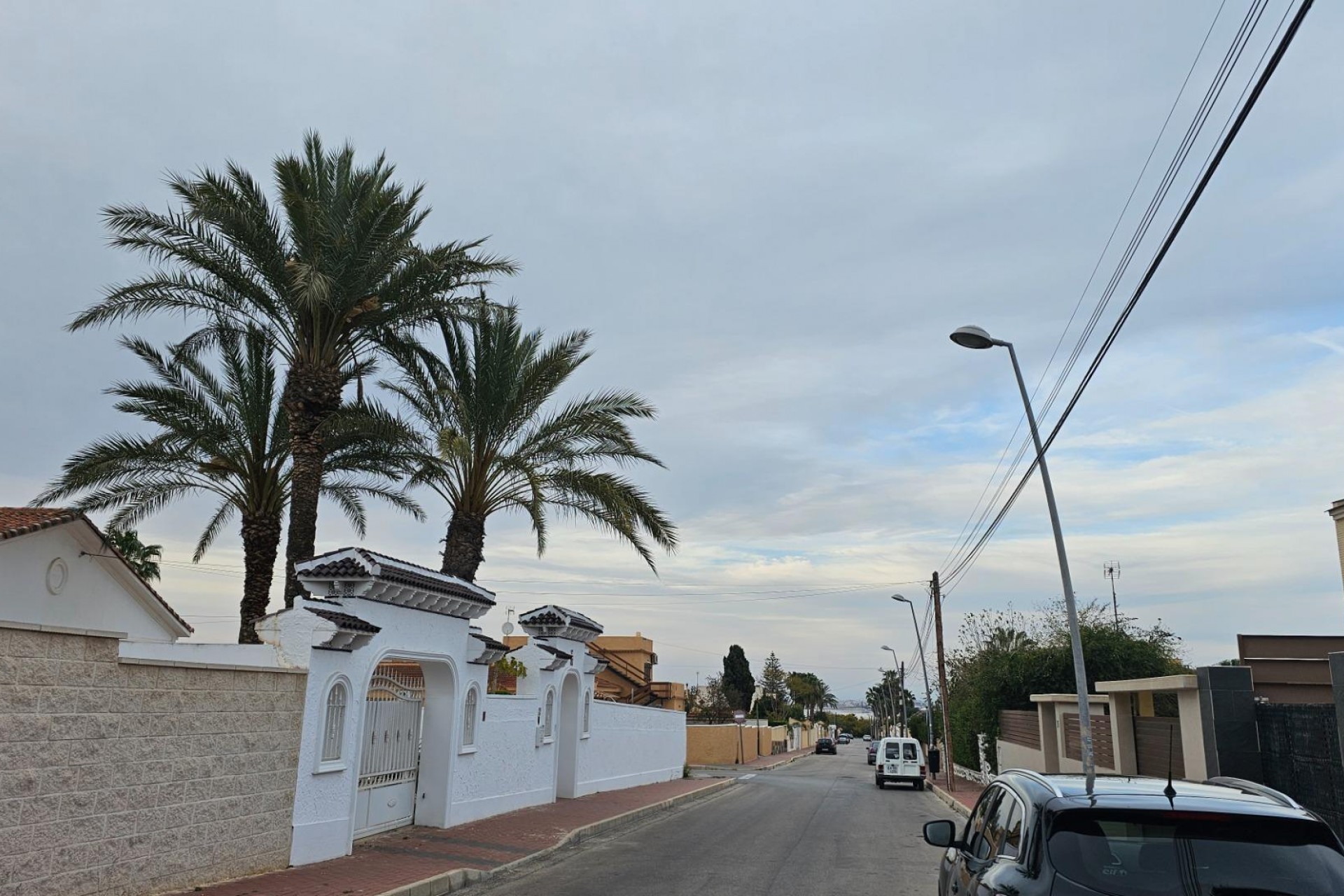 Segunda mano - Chalet -
Torrevieja - Los altos