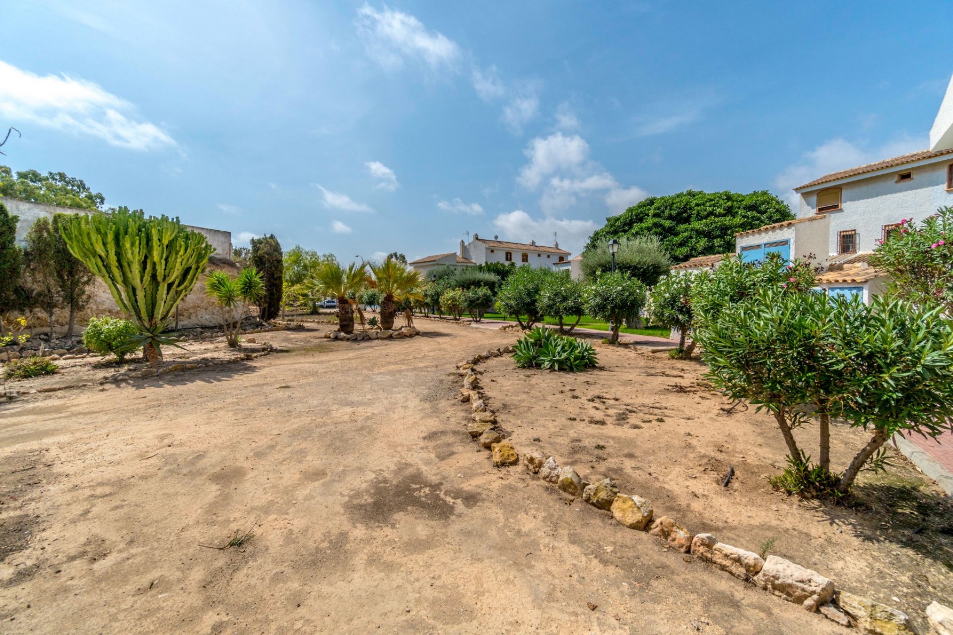 Segunda mano - Chalet -
Torrevieja - Los Balcones - Los Altos del Edén