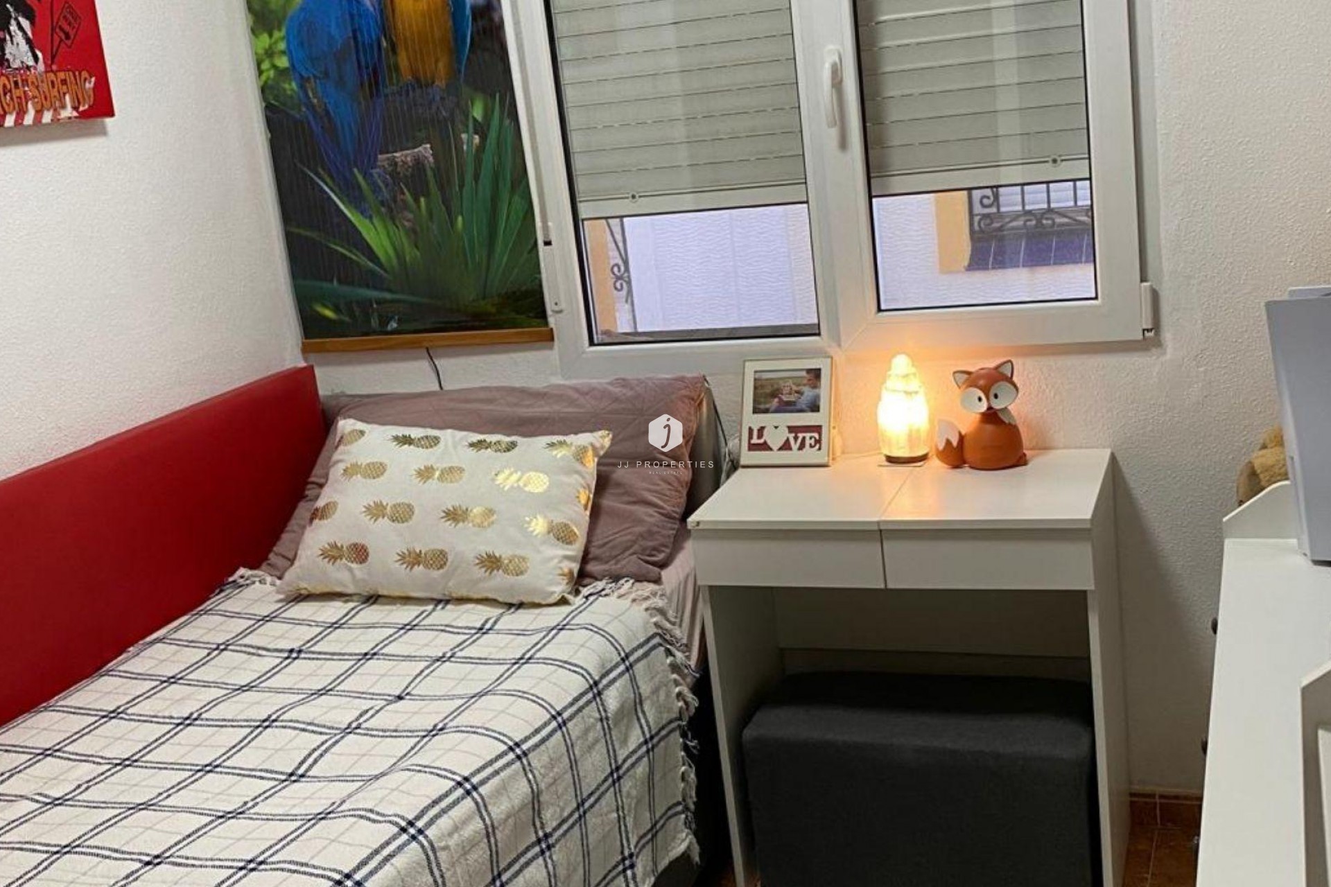 Segunda mano - Chalet -
Torrevieja - Los Balcones