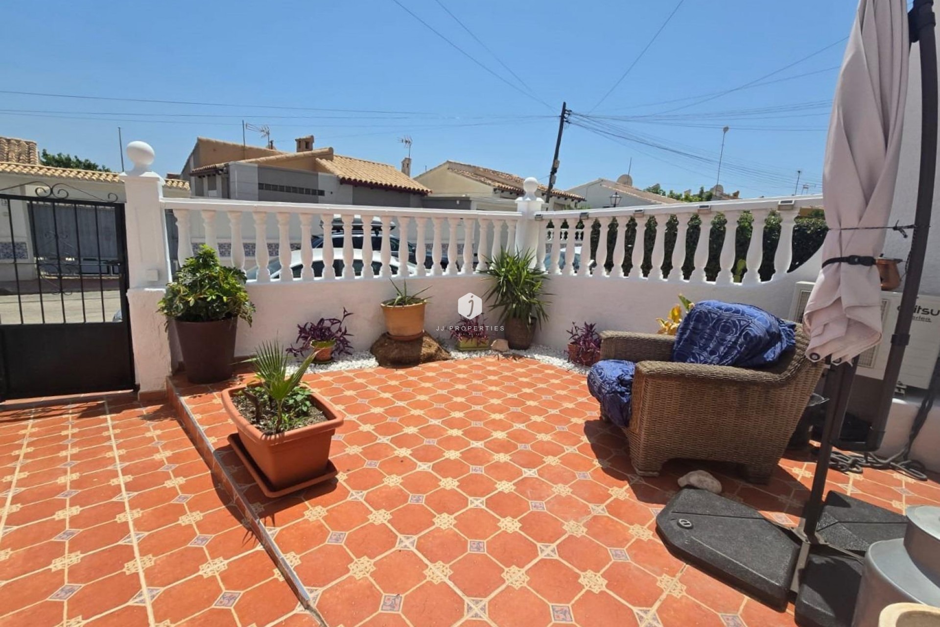 Segunda mano - Chalet -
Torrevieja - Los Balcones