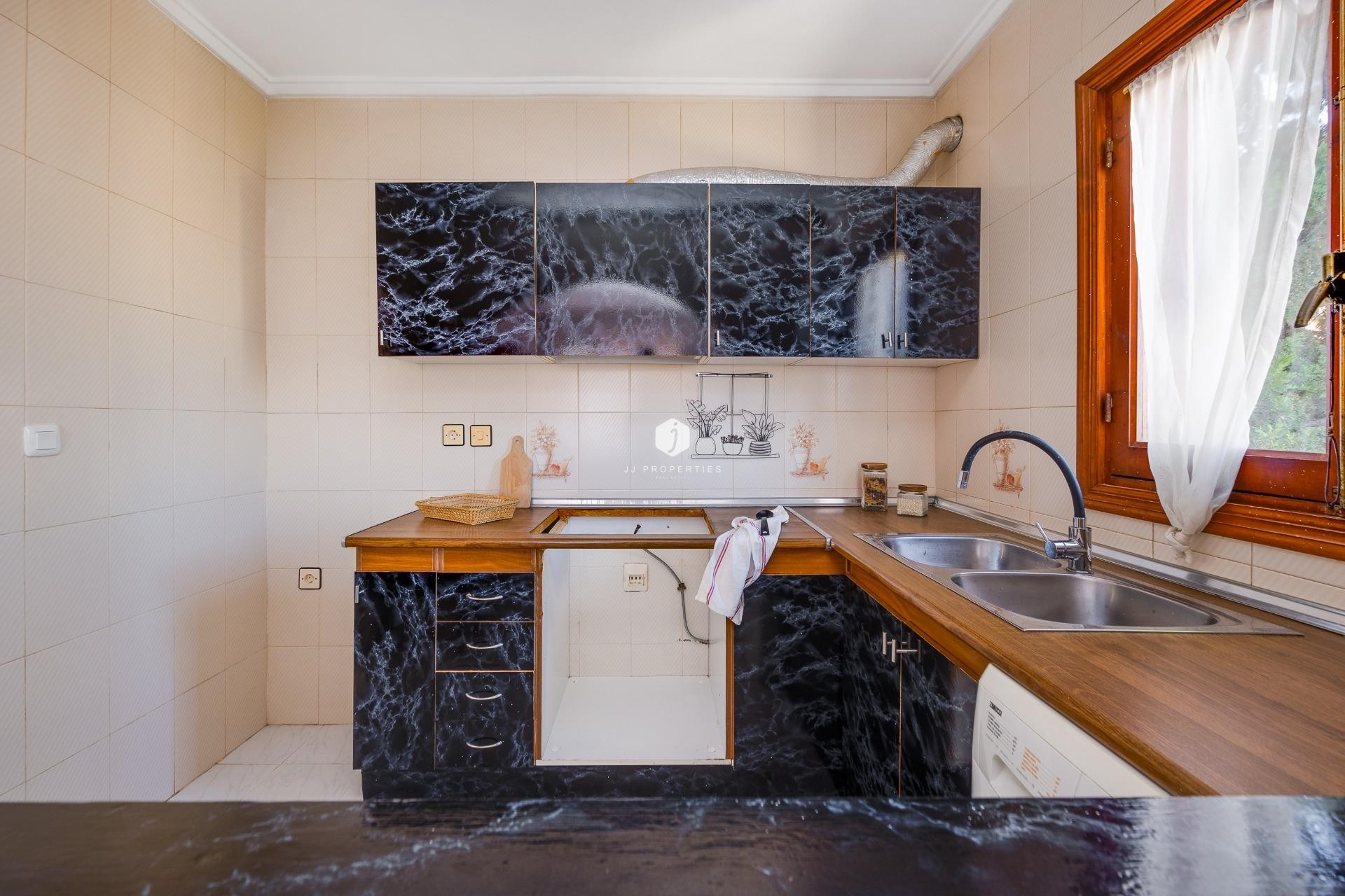 Segunda mano - Chalet -
Torrevieja - Nueva Torrevieja