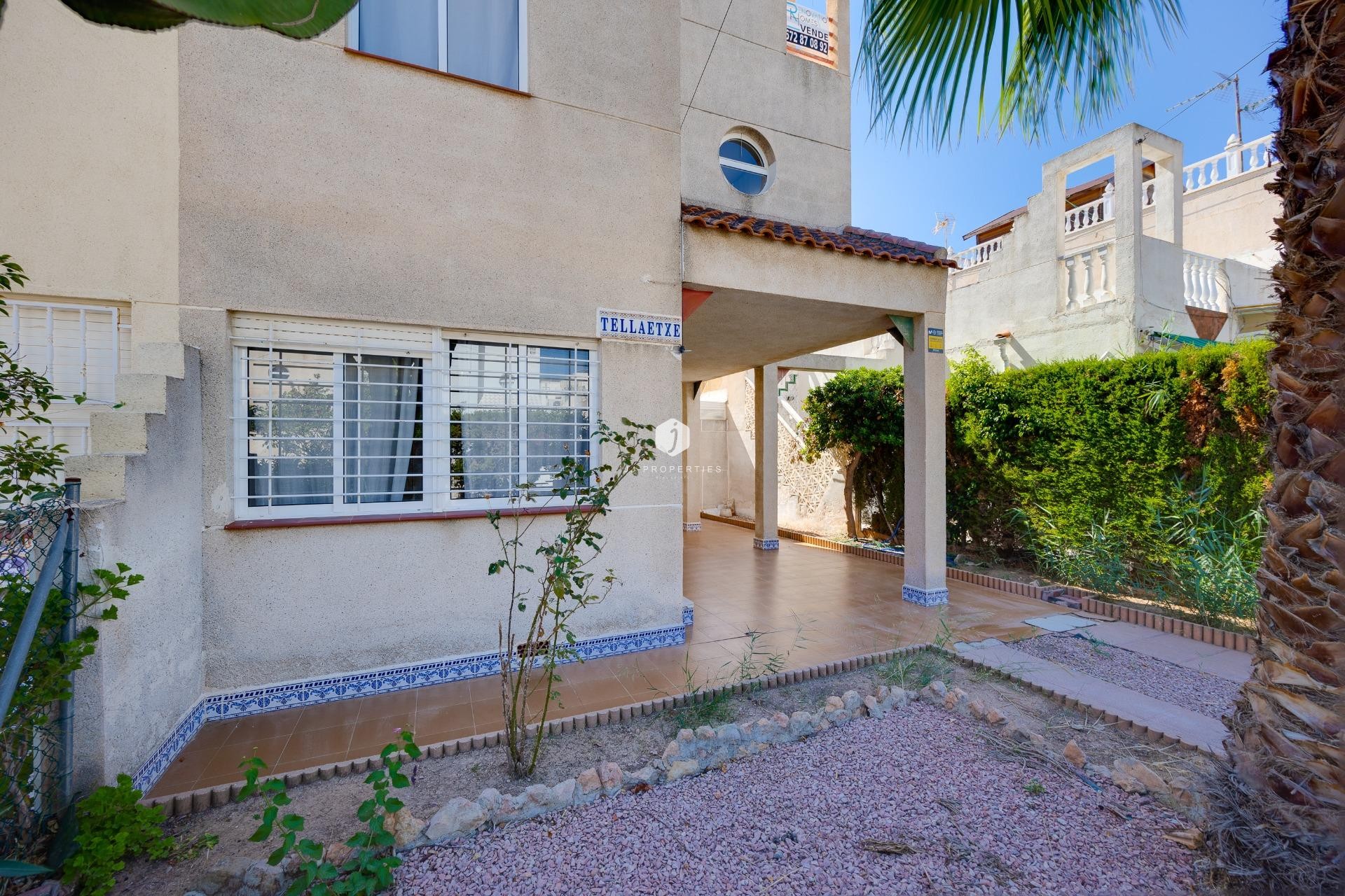 Segunda mano - Chalet -
Torrevieja - Paraje Natural