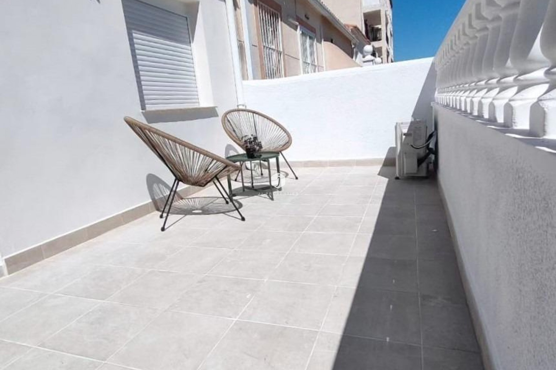 Segunda mano - Chalet -
Torrevieja - Sector 25