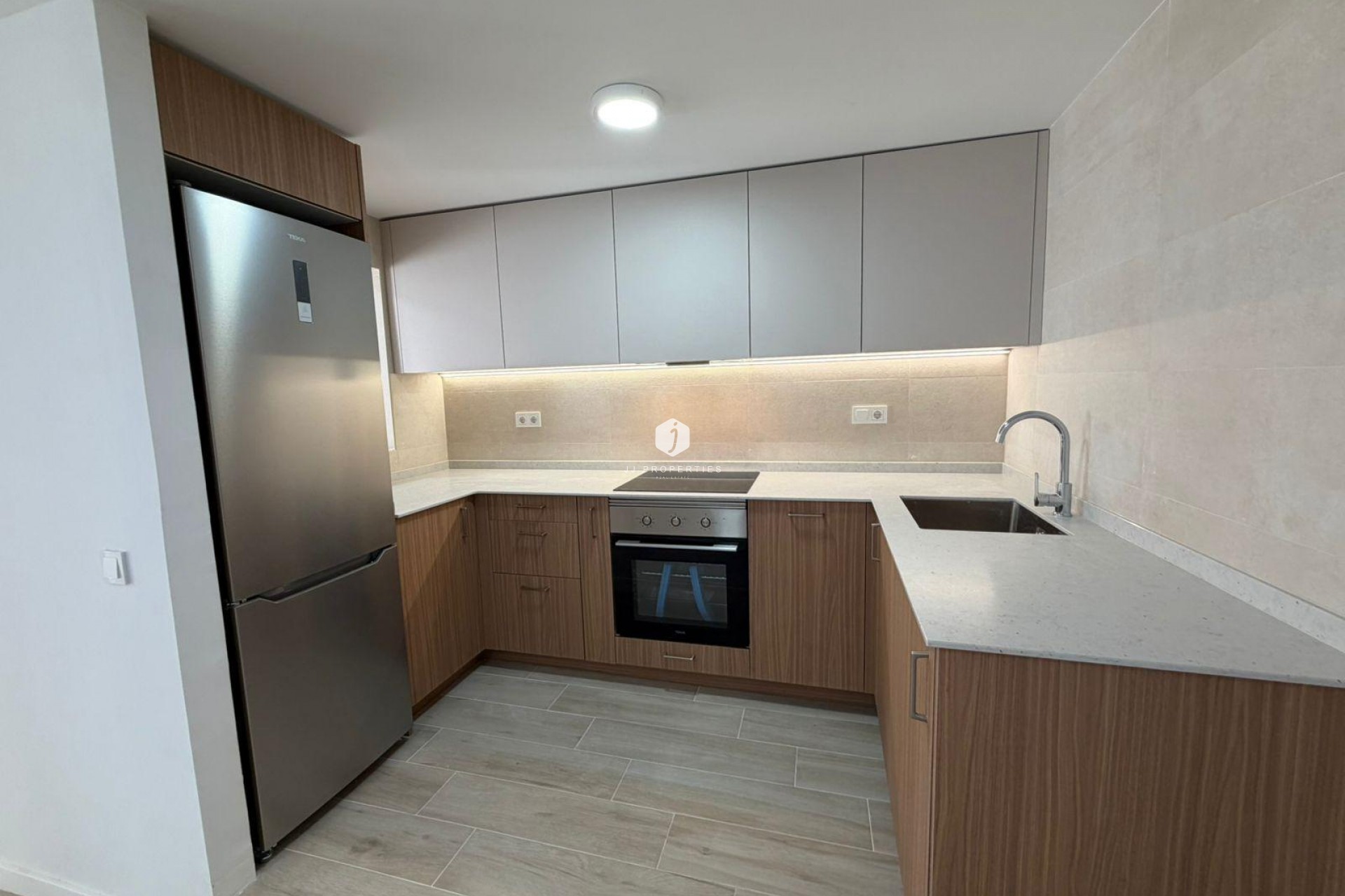 Segunda mano - Chalet -
Torrevieja - Sector 25