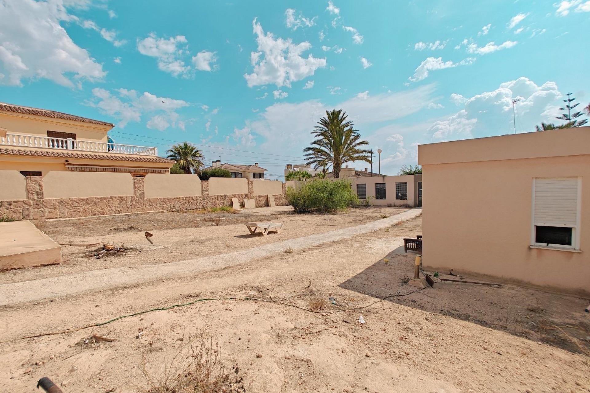 Segunda mano - Chalet -
Torrevieja - Torre la mata