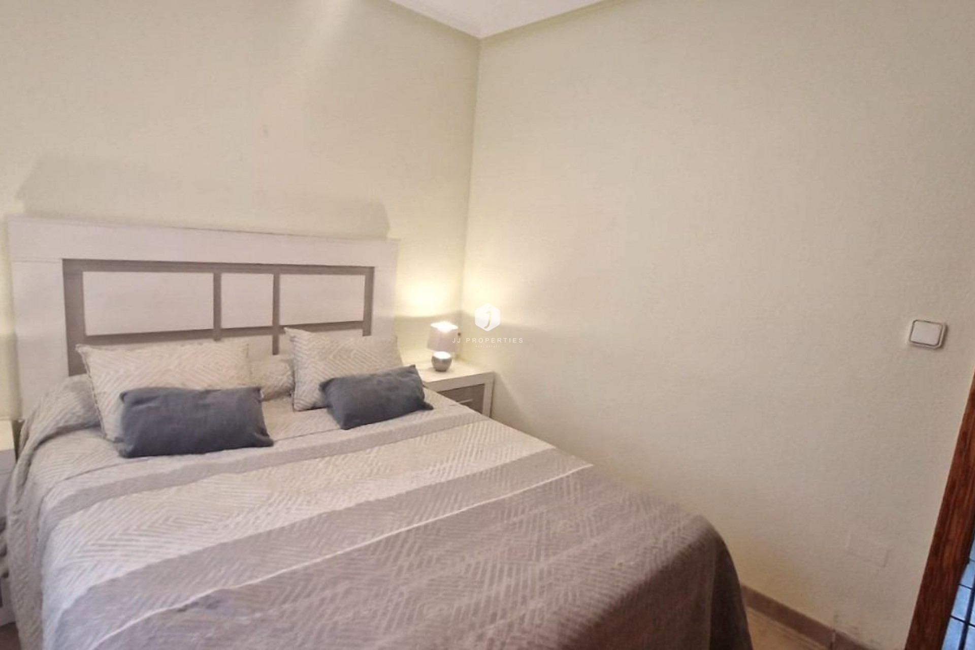 Segunda mano - Chalet -
Torrevieja - Torreblanca