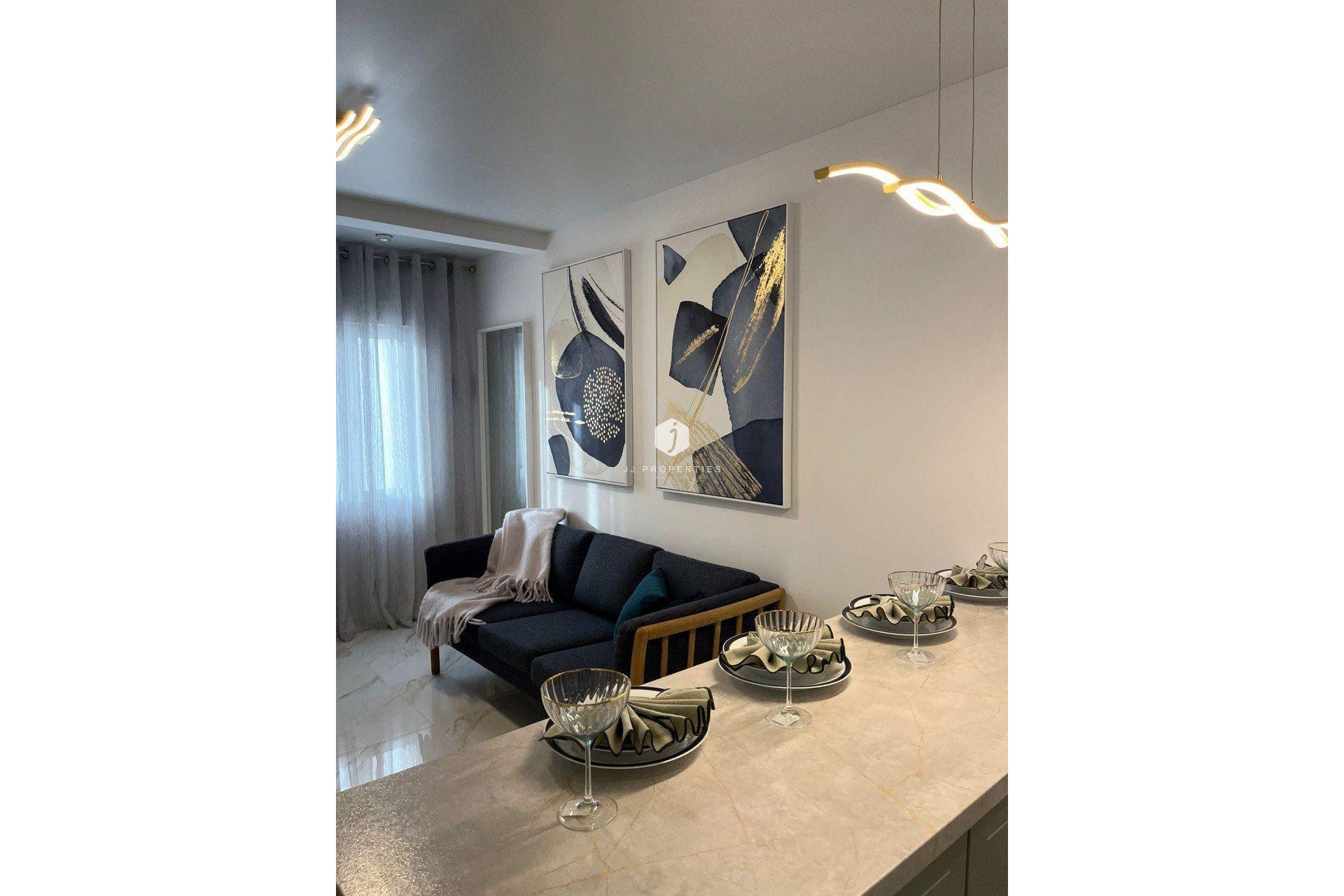 Segunda mano - Chalet -
Torrevieja - Torretas