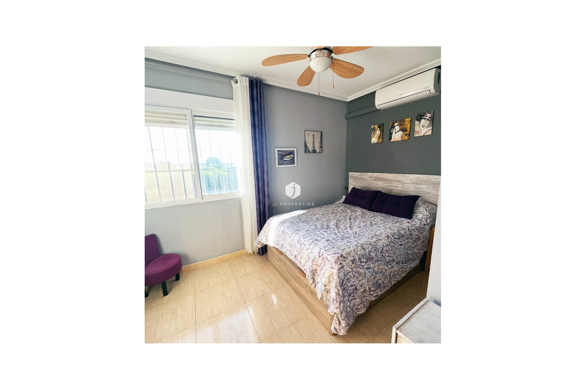 Segunda mano - Chalet -
Torrevieja