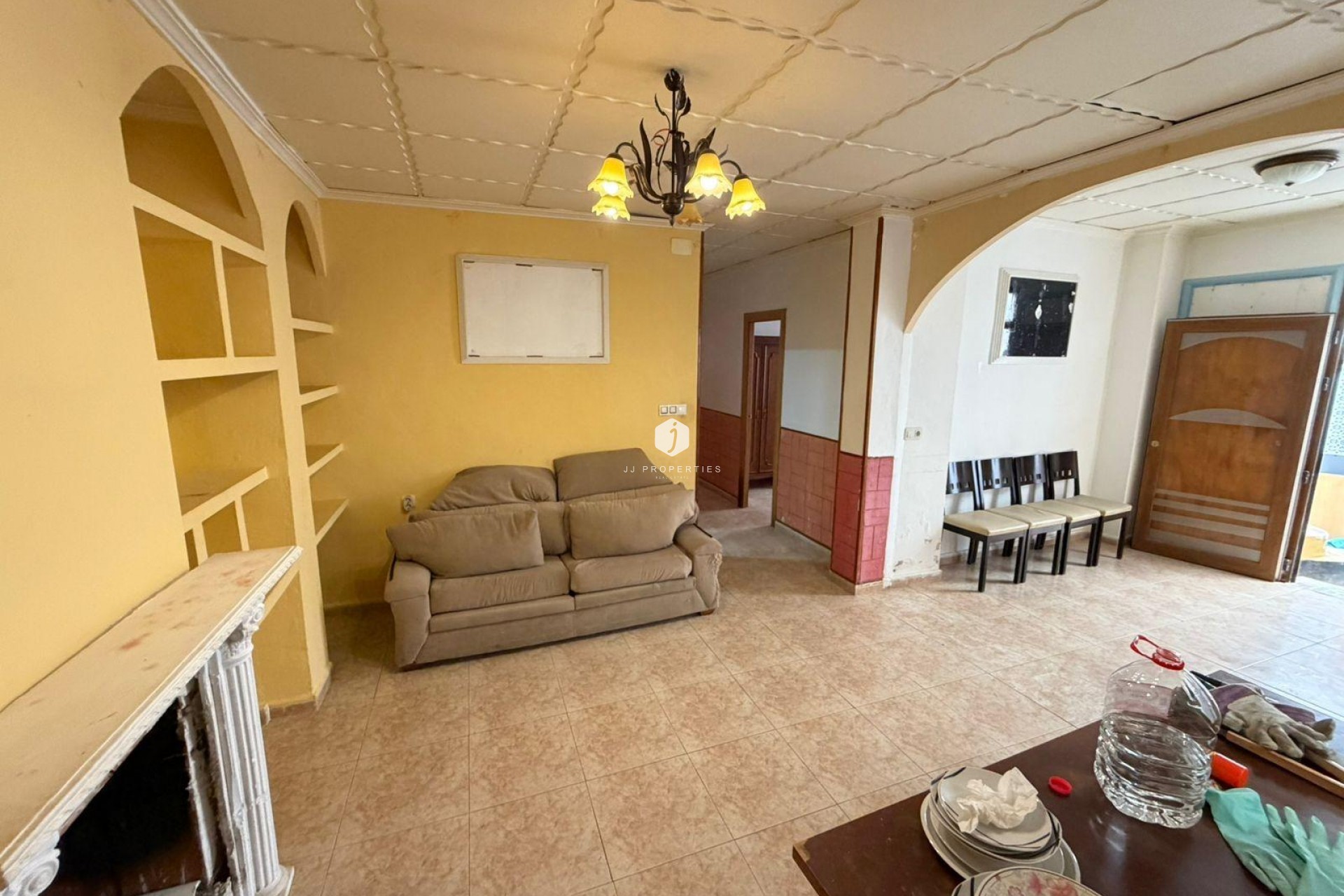 Segunda mano - Chalet -
Torrevieja