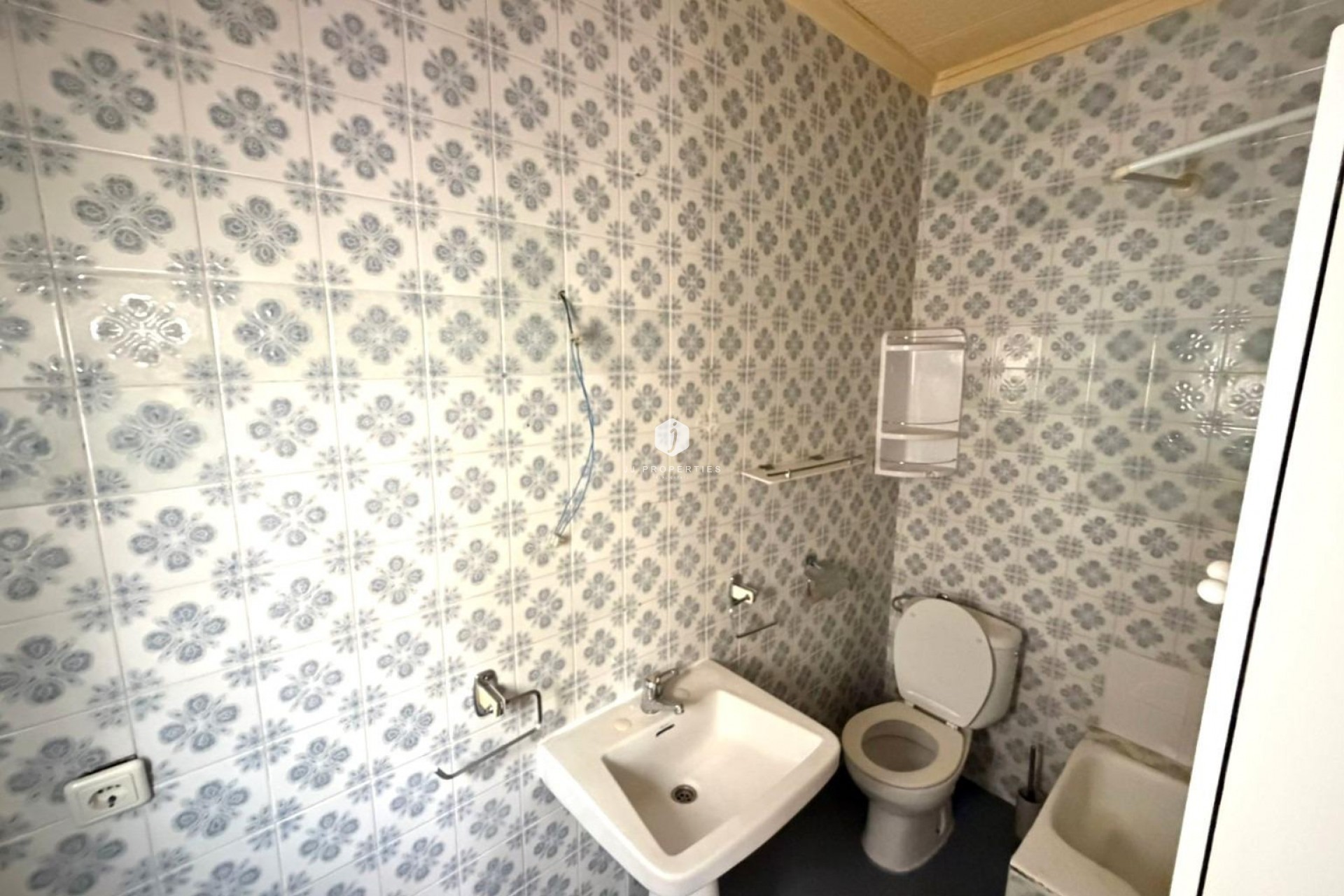 Segunda mano - Chalet -
Torrevieja