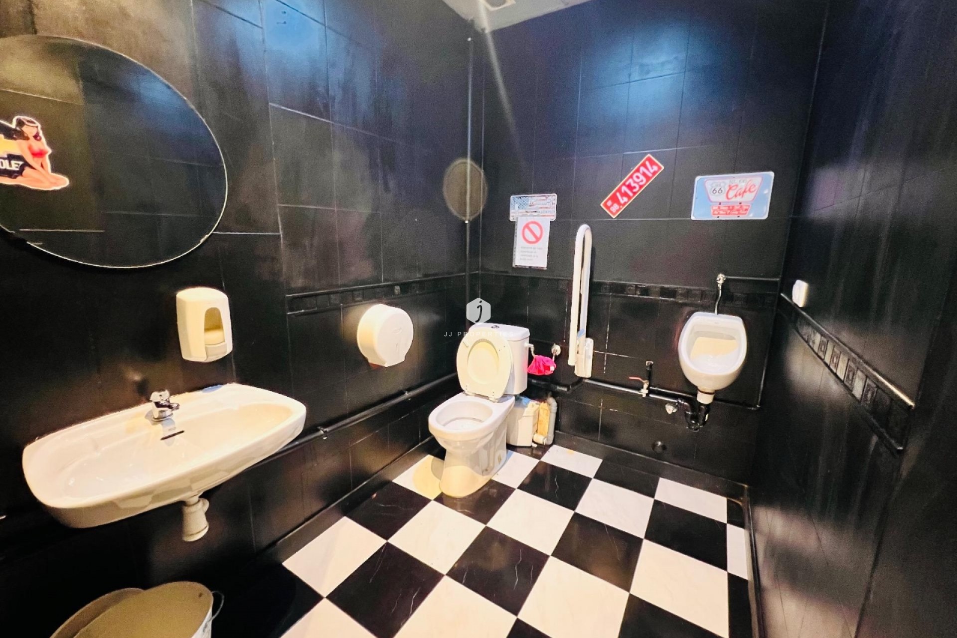 Segunda mano - Comercial -
Torrevieja - Playa del cura