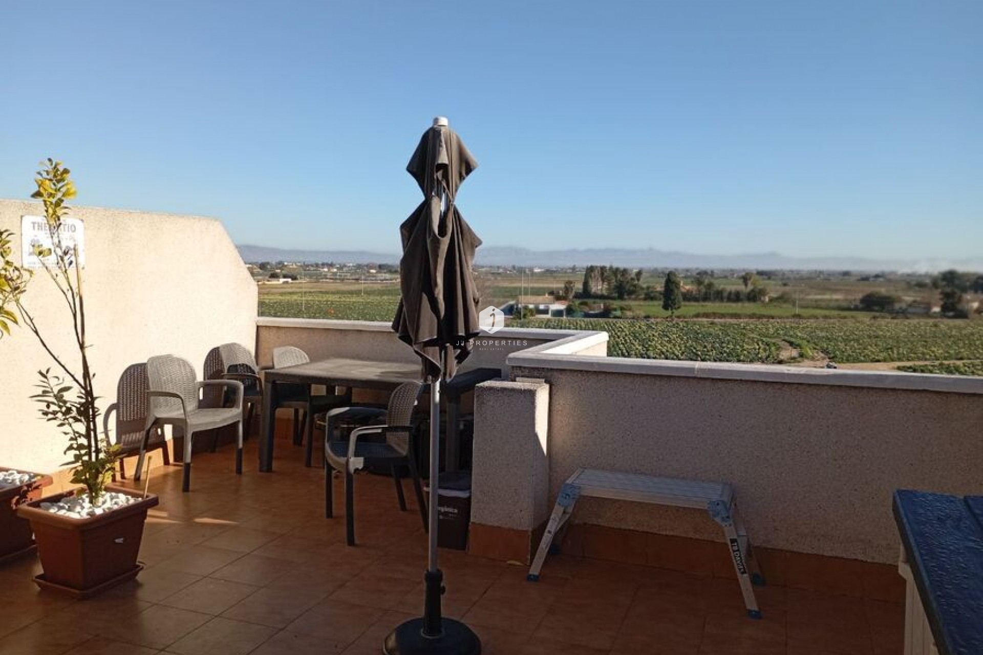 Segunda mano - Duplex -
Daya Vieja - Costa Blanca