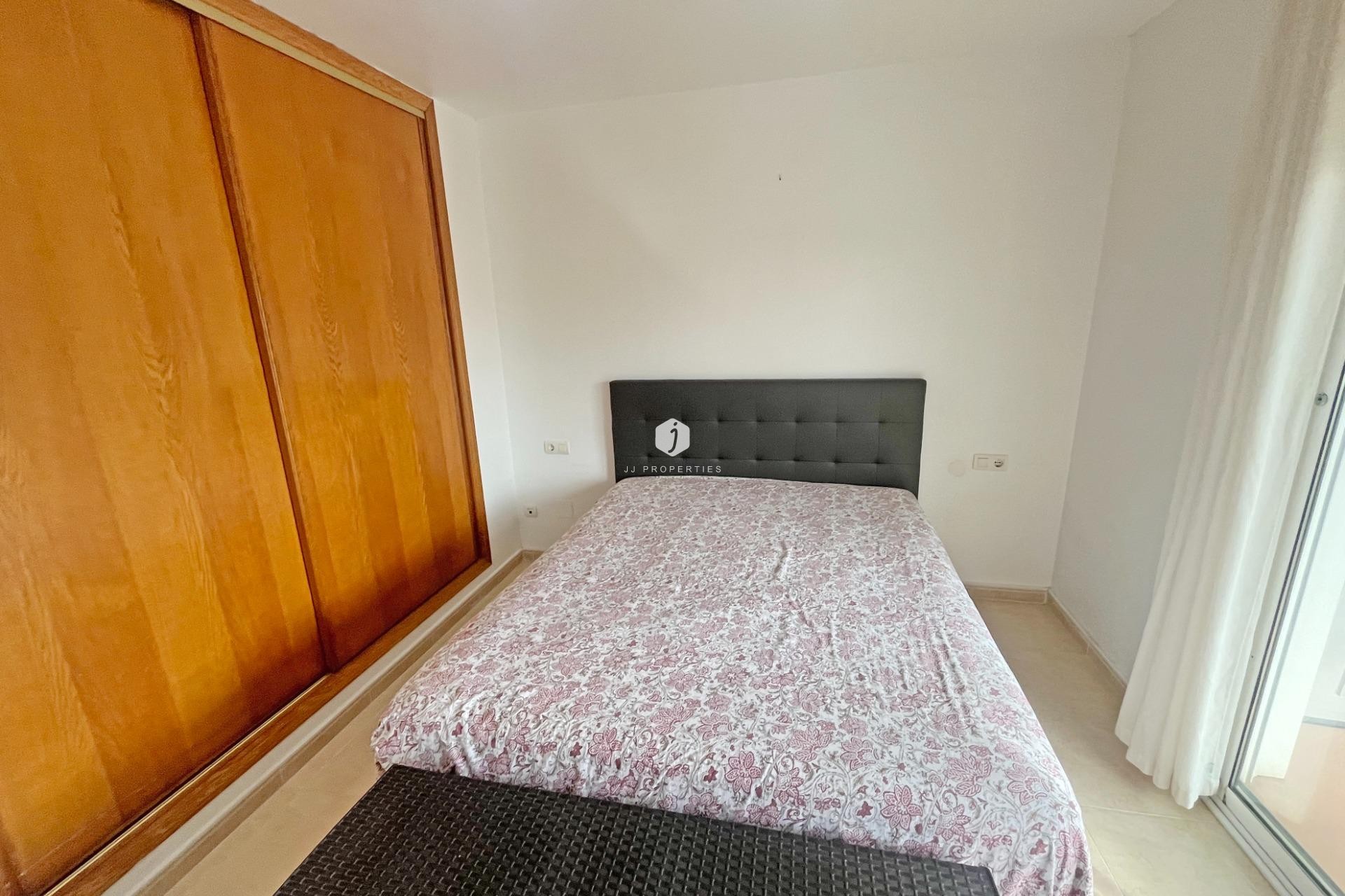 Segunda mano - Duplex -
San Miguel de Salinas - Las Filipinas