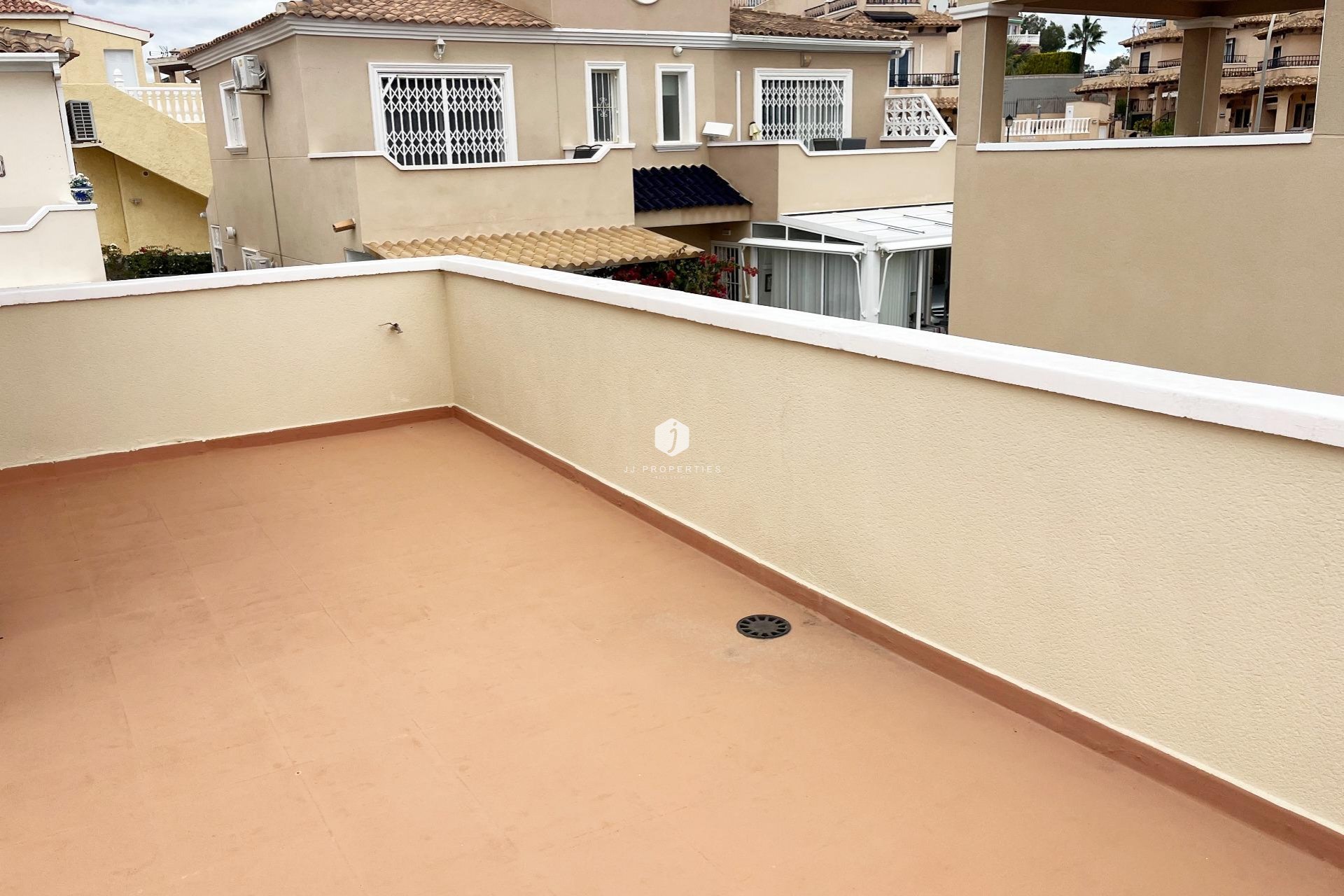Segunda mano - Duplex -
San Miguel de Salinas - Las Filipinas