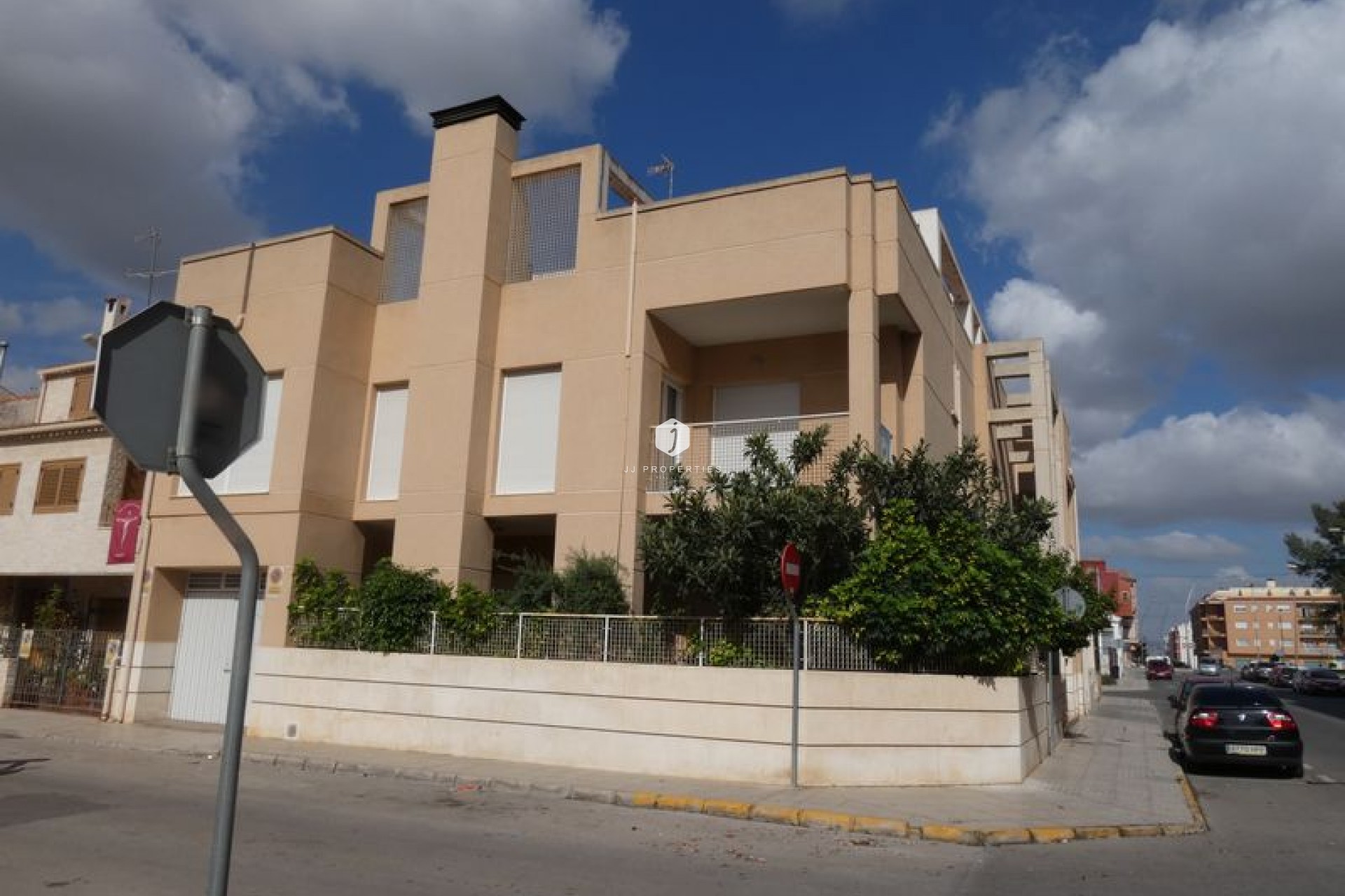 Segunda mano - Villa -
Almoradí - Inland