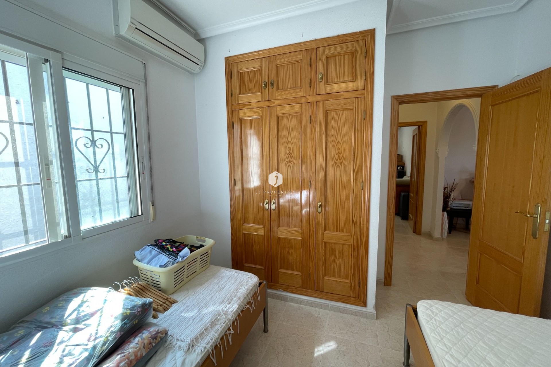 Segunda mano - Villa -
Bigastro - Inland