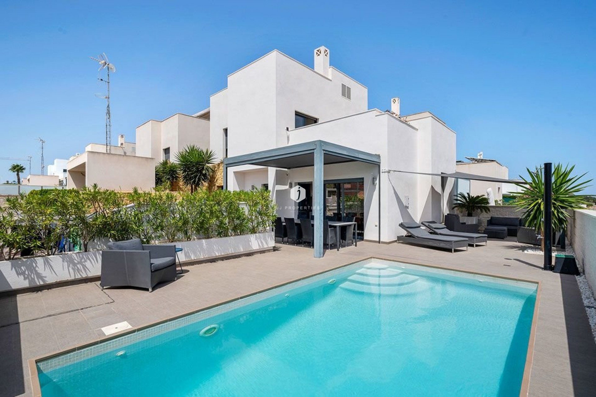 Segunda mano - Villa -
Ciudad Quesada - Costa Blanca