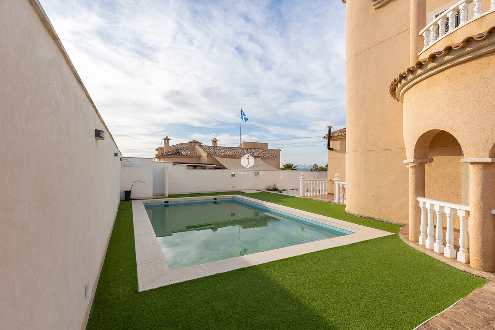 Segunda mano - Villa -
Ciudad Quesada