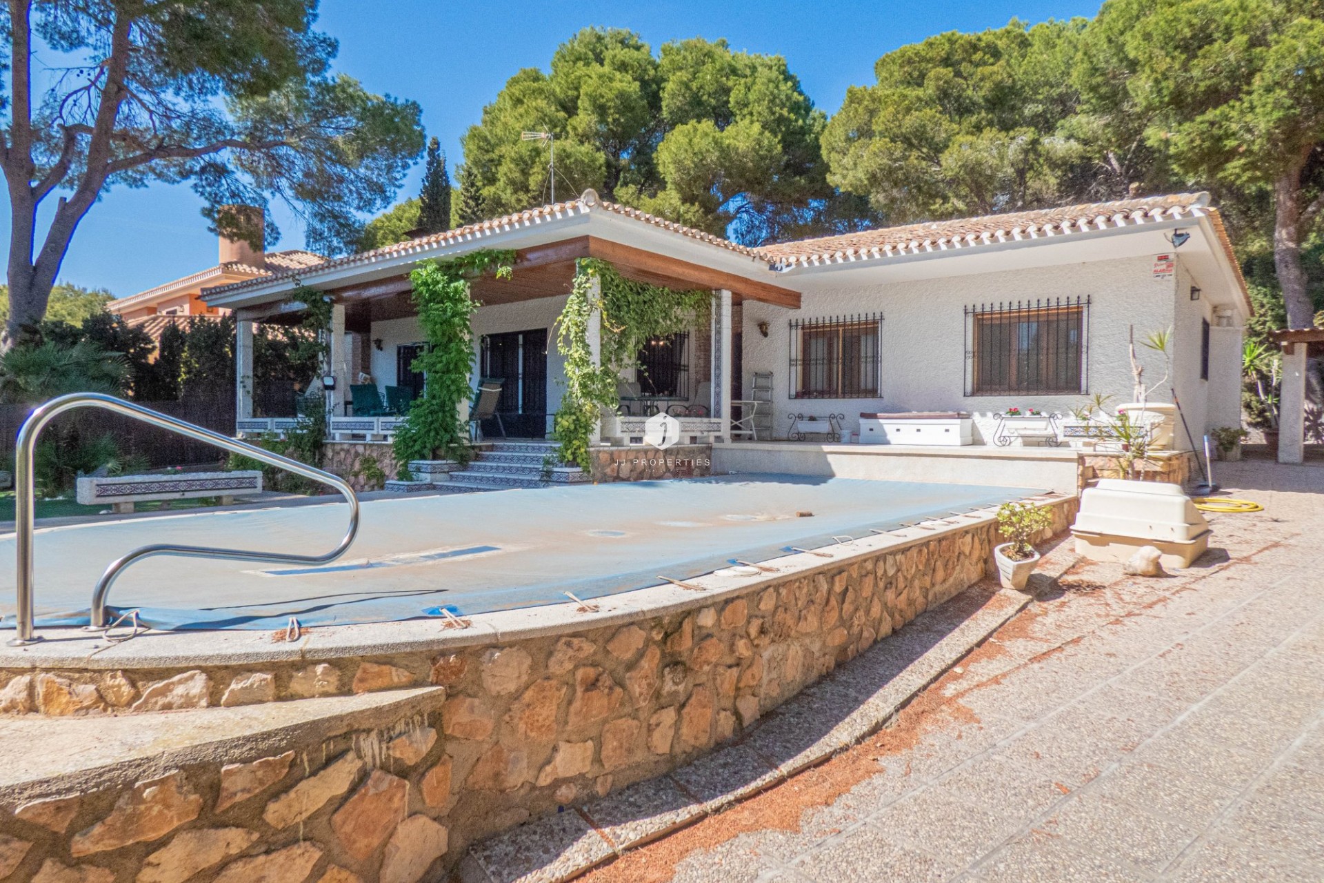 Segunda mano - Villa -
Dehesa de Campoamor - Costa Blanca