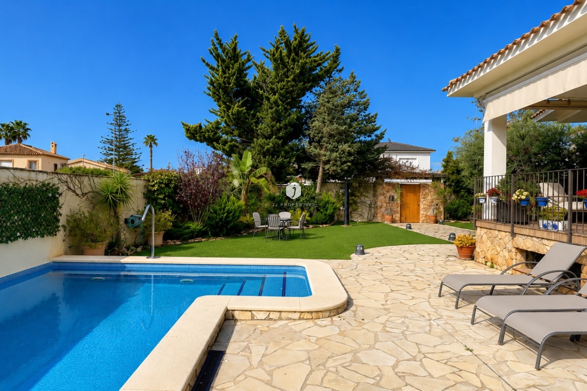 Segunda mano - Villa -
Dehesa de Campoamor - Costa Blanca