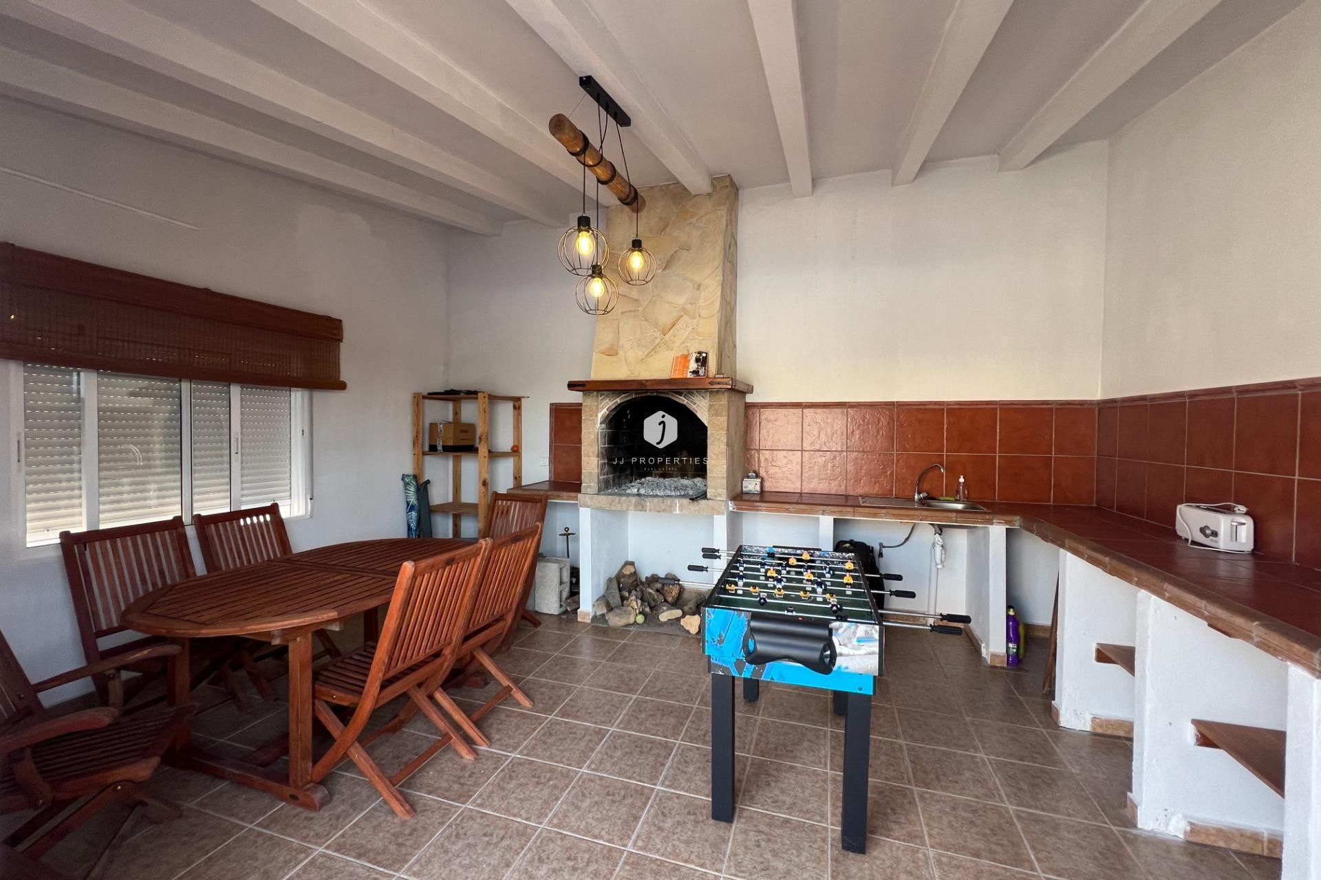 Segunda mano - Villa -
Dolores - Cmno. Escorredor