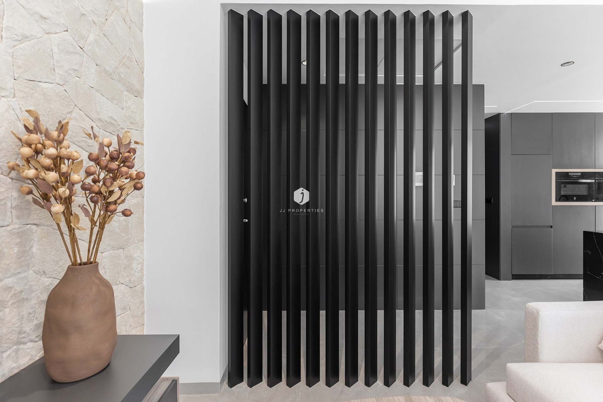 Segunda mano - Villa -
El Chaparral - Inland