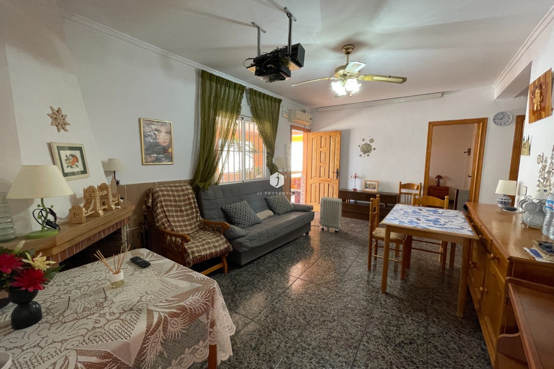 Segunda mano - Villa -
Guardamar del Segura - Costa Blanca