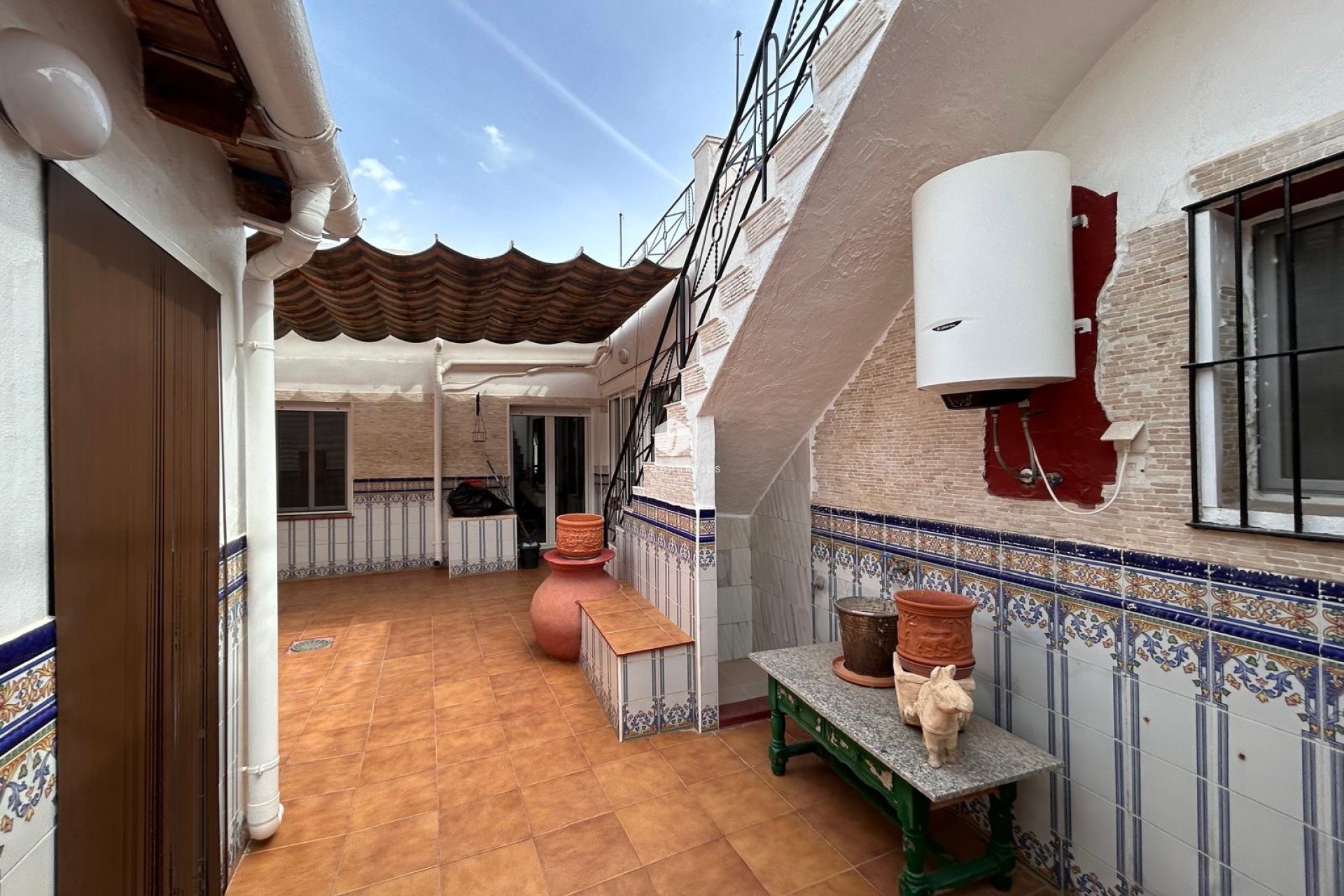 Segunda mano - Villa -
Jacarilla - Inland