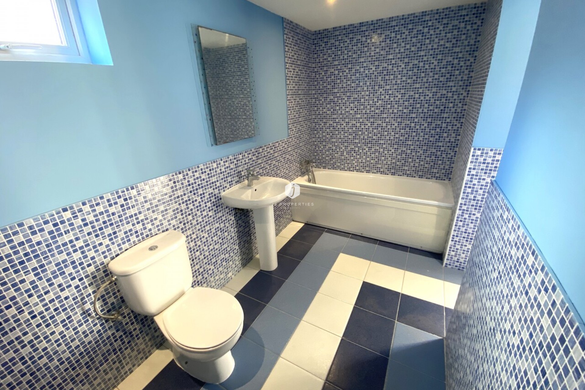 Segunda mano - Villa -
La Zenia - Costa Blanca