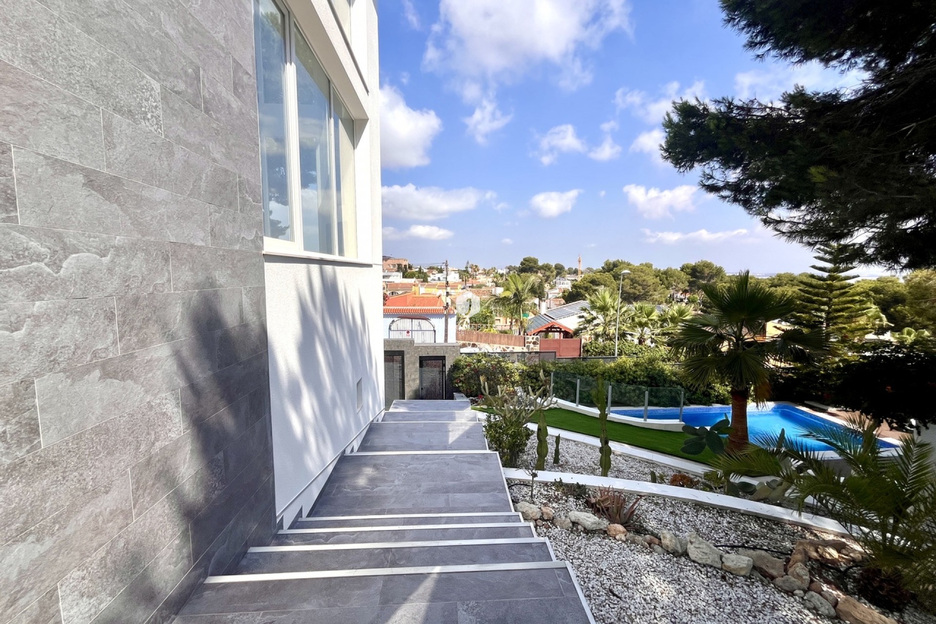 Segunda mano - Villa -
Los Balcones - Costa Blanca