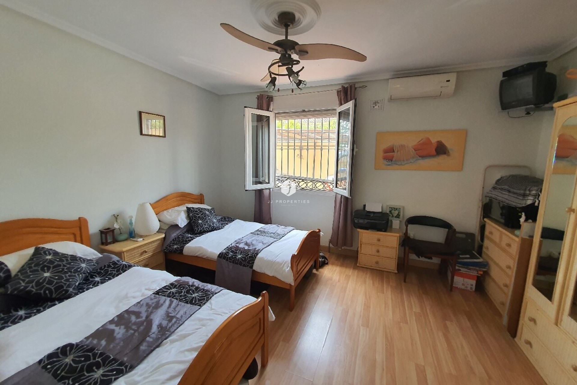 Segunda mano - Villa -
Los Balcones - Costa Blanca