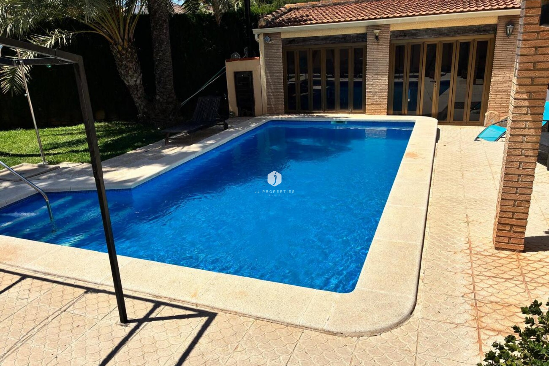 Segunda mano - Villa -
Los Balcones - Costa Blanca