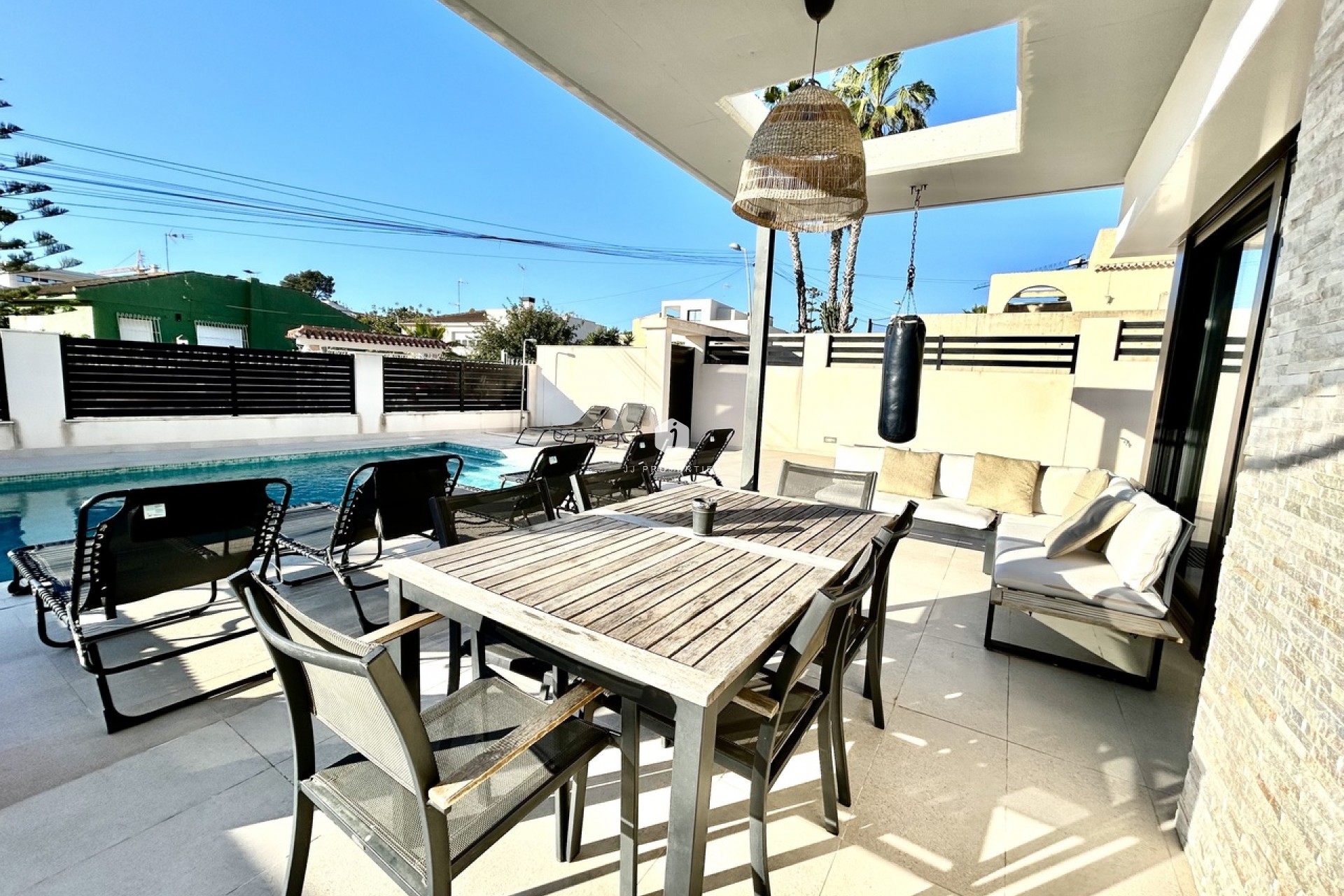 Segunda mano - Villa -
Los Balcones - Costa Blanca