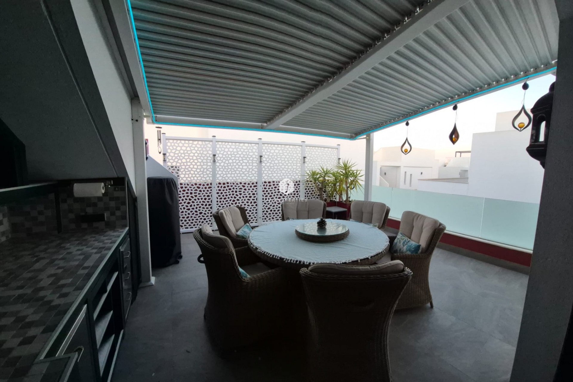 Segunda mano - Villa -
Los Montesinos - Costa Blanca