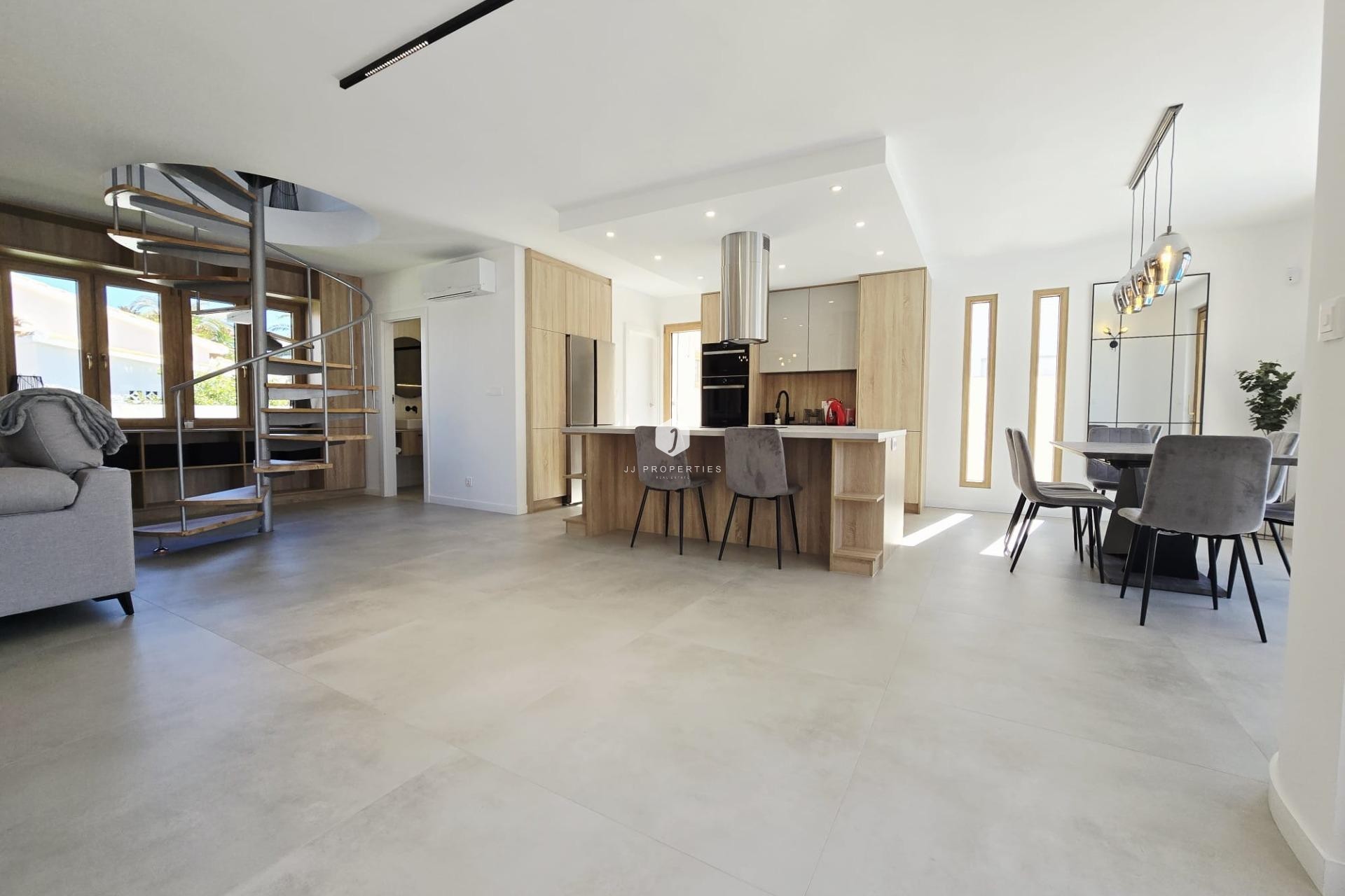 Segunda mano - Villa -
Orihuela Costa - Cabo Roig