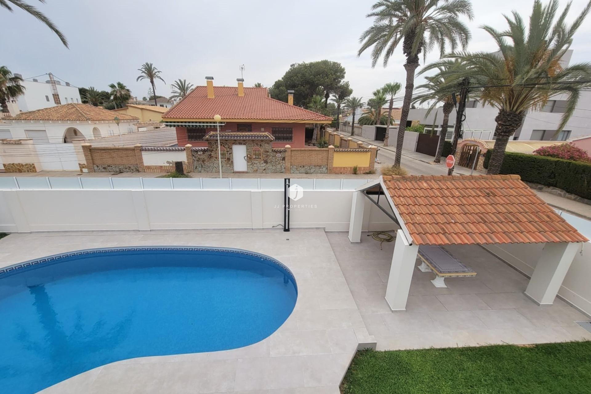 Segunda mano - Villa -
Orihuela Costa - Cabo Roig