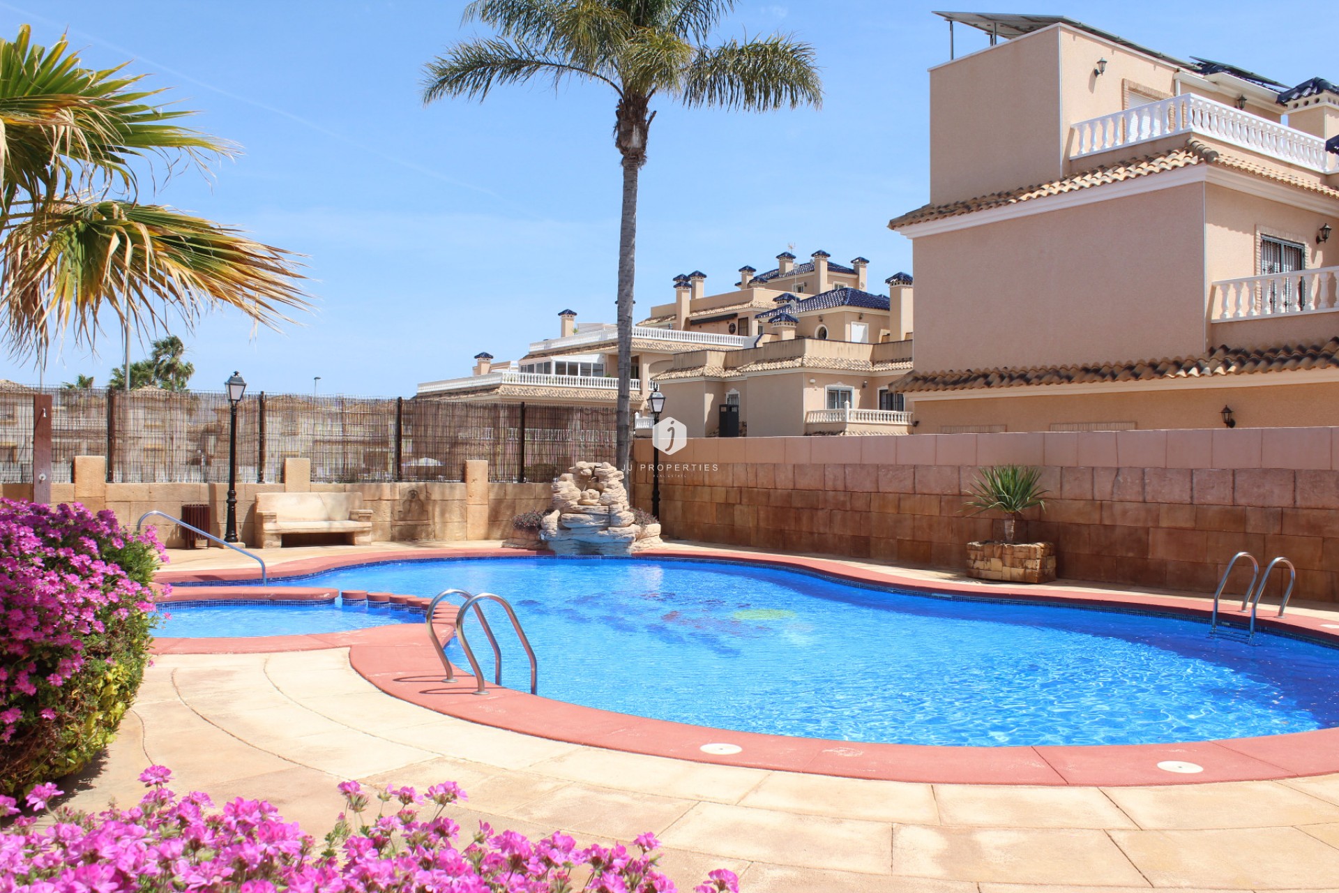 Segunda mano - Villa -
Orihuela Costa - Costa Blanca