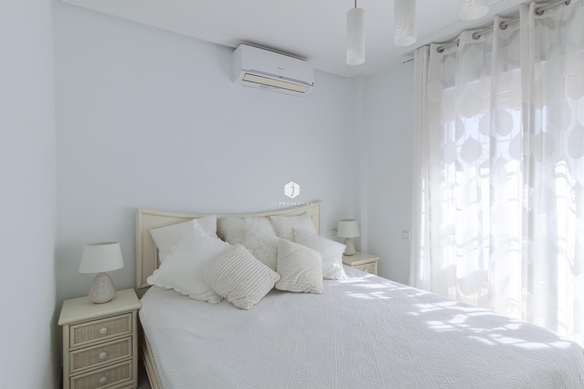 Segunda mano - Villa -
Orihuela Costa - Los Almendros-la Florida