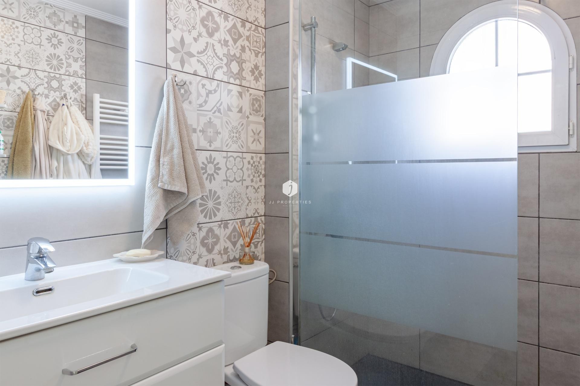 Segunda mano - Villa -
Orihuela Costa - Los Almendros-la Florida