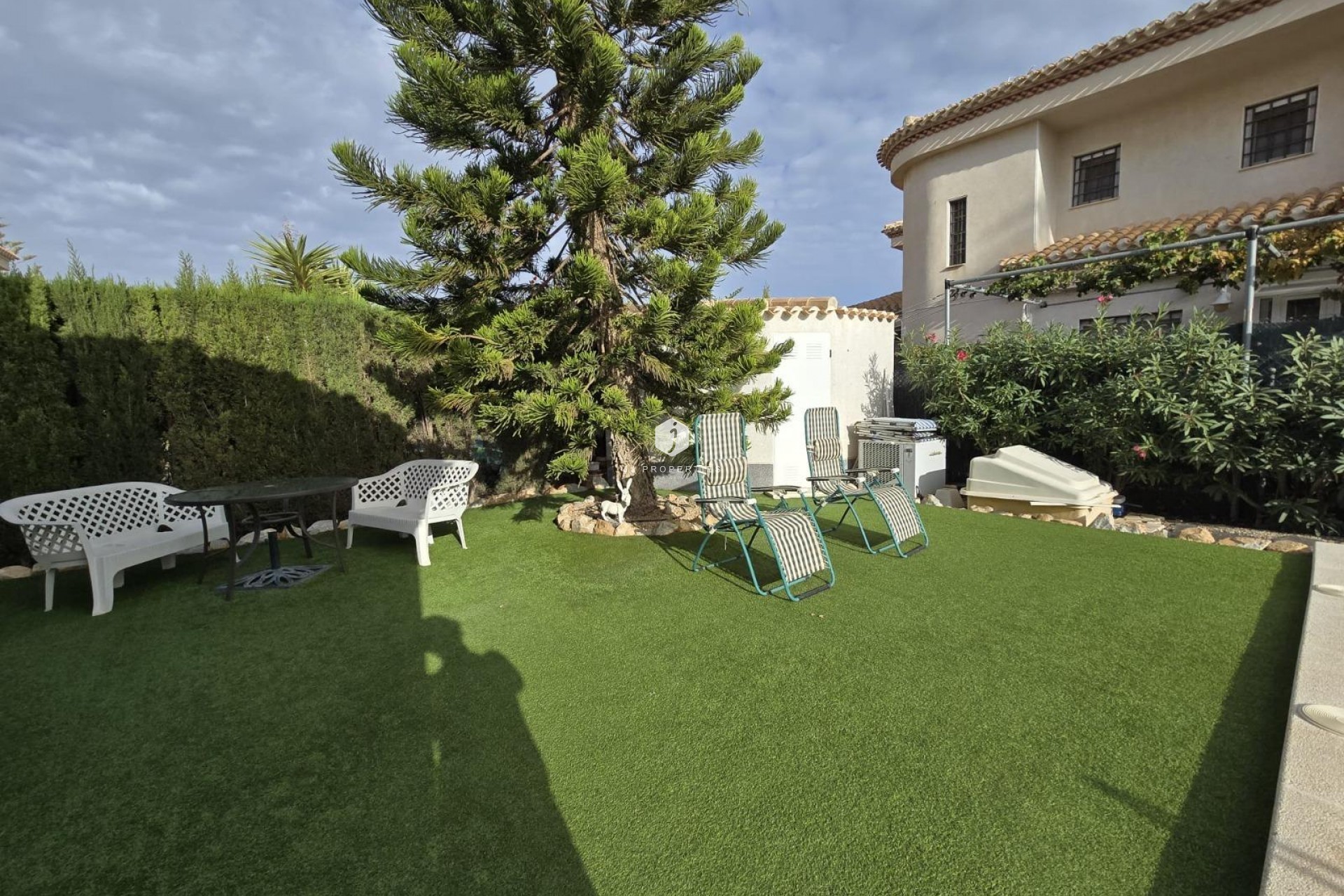 Segunda mano - Villa -
Orihuela Costa - Playa Flamenca