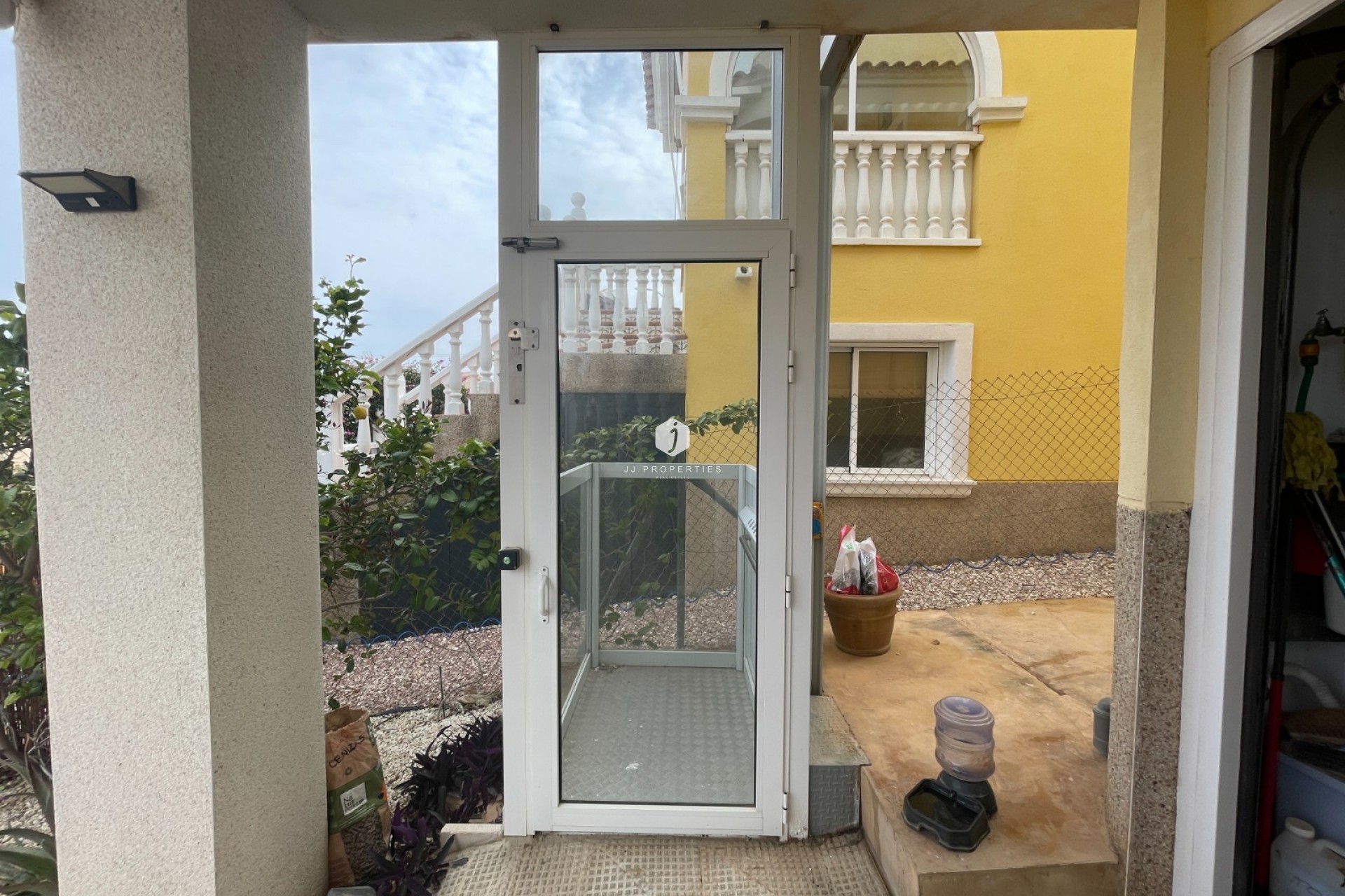 Segunda mano - Villa -
San Fulgencio - Costa Blanca