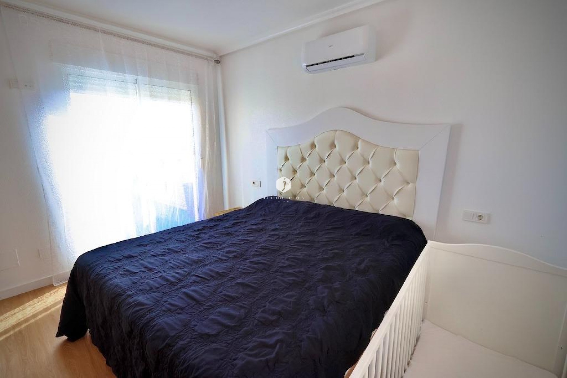 Segunda mano - Villa -
San Miguel de Salinas - Inland