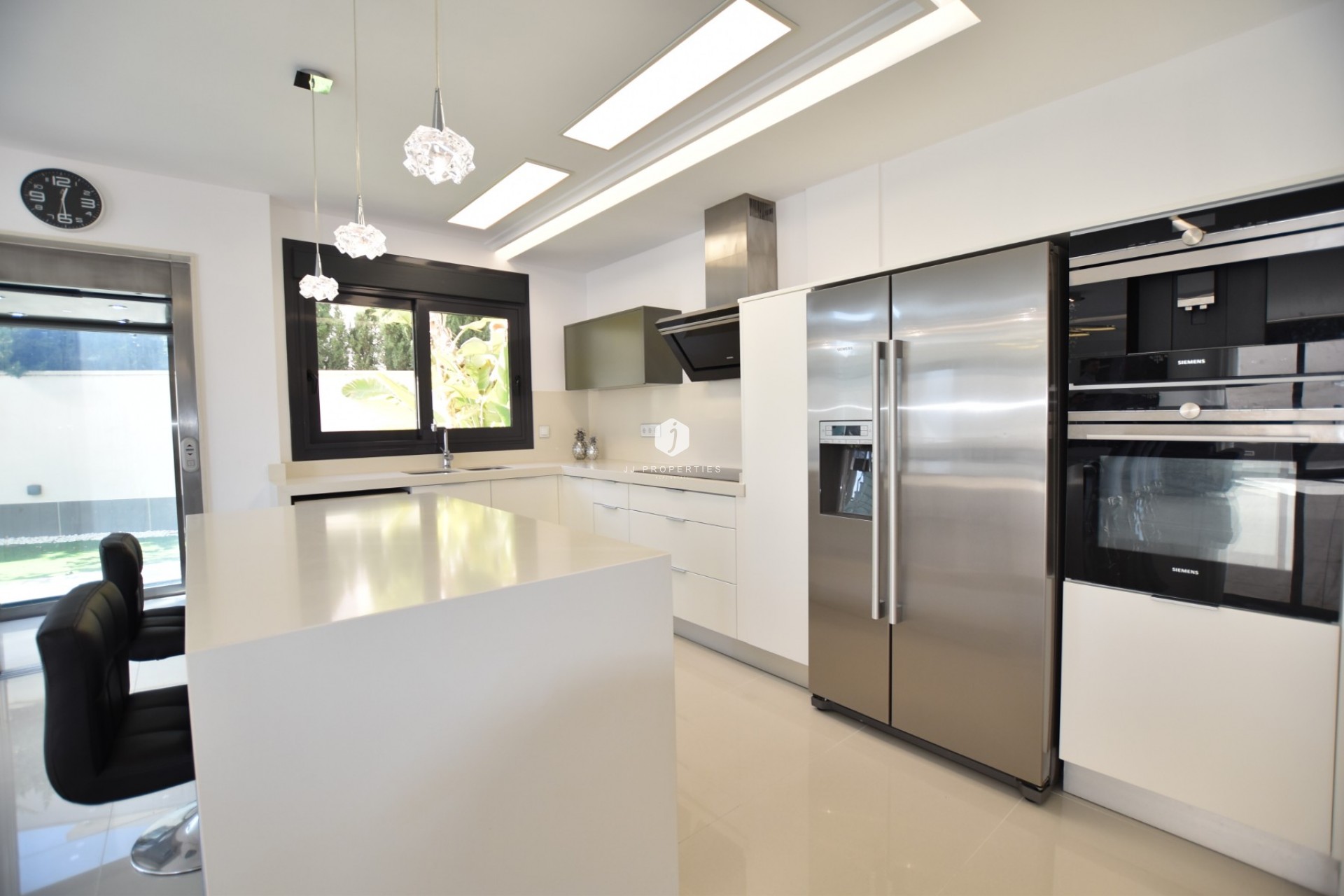 Segunda mano - Villa -
San Miguel de Salinas - Inland